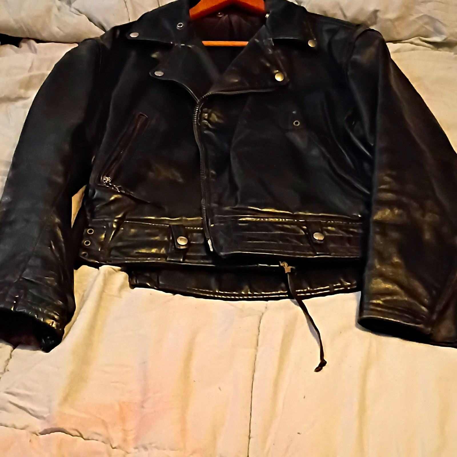 Langlitz Leathers Men’s Black Leather Motorcycle Jacket Size 42 Langlitz Leathers Men’s Black Leather Motorcycle Jacket Size 42