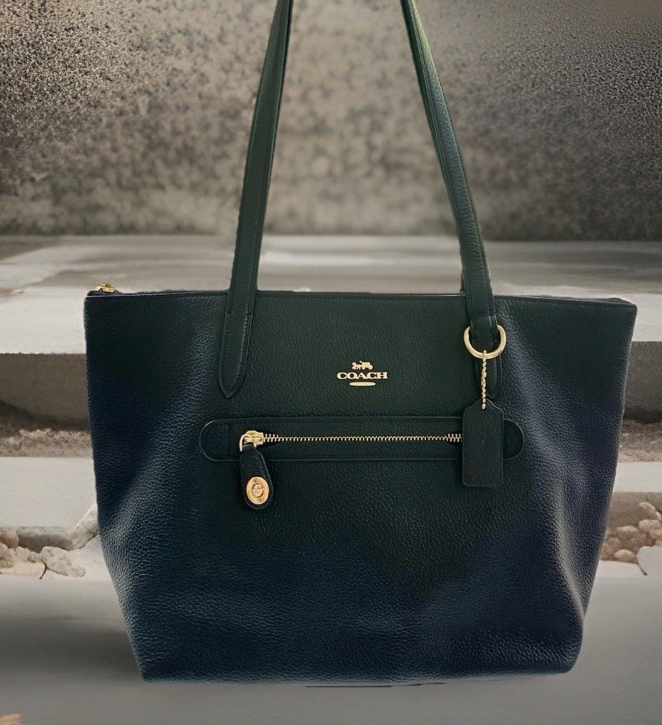 Coach 38312 Taylor Leather Tote Shoulder Bag Black Gold Classic Luxury EUC Coach 38312 Taylor Leather Tote Shoulder Bag Black Gold Classic Luxury EUC