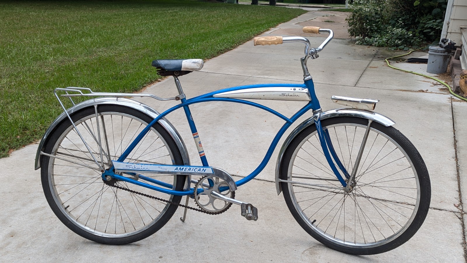 Vintage 1962 Schwinn American Deluxe 26\