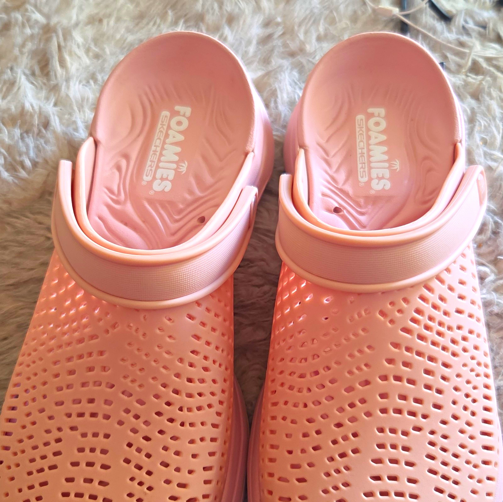 Skechers Women’s Pink Go Walk Slip-On Sandals Heel Strap Lightweight Size 8