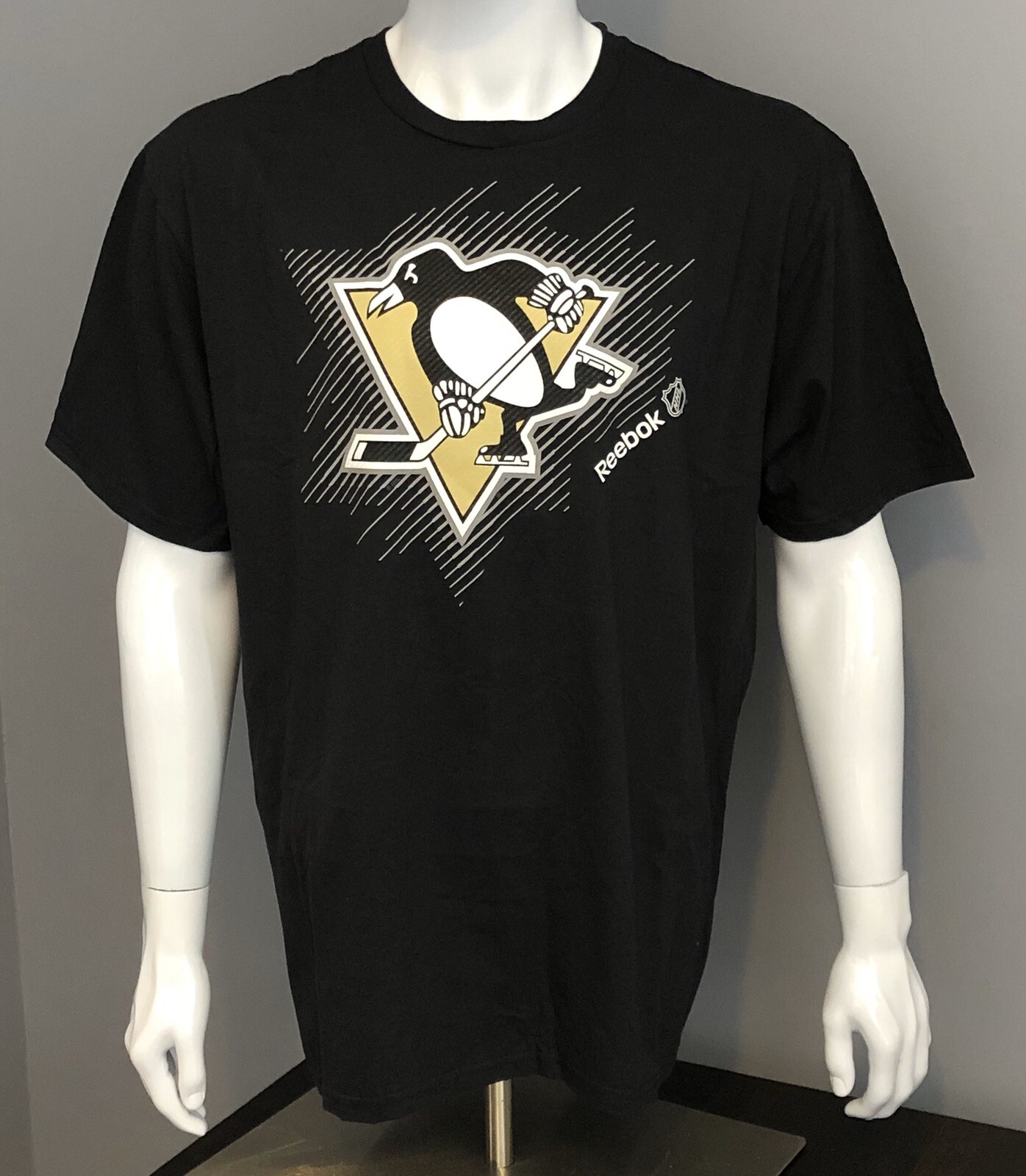 Pittsburgh Penguins T-Shirt - Reebok Center Ice Black Hockey T-Shirt - 5 sizes