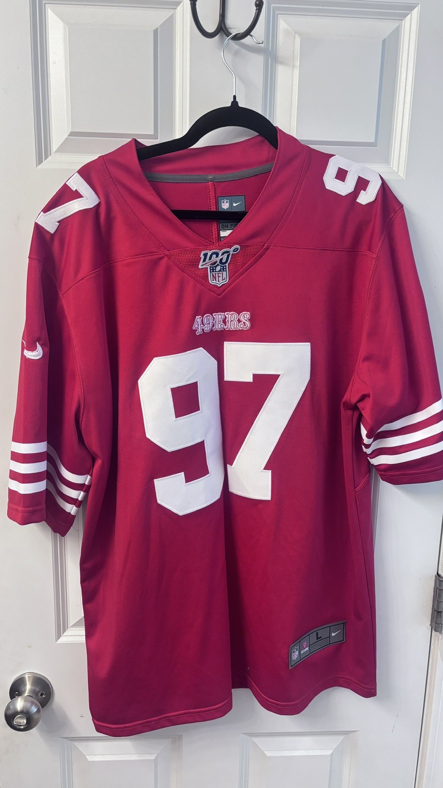 Nike Nick Bosa San Francisco 49ers Vapor Limited Stitched NFL Jersey Large Men Nike Nick Bosa San Francisco 49ers Vapor Limited Stitched NFL Jersey Large Men