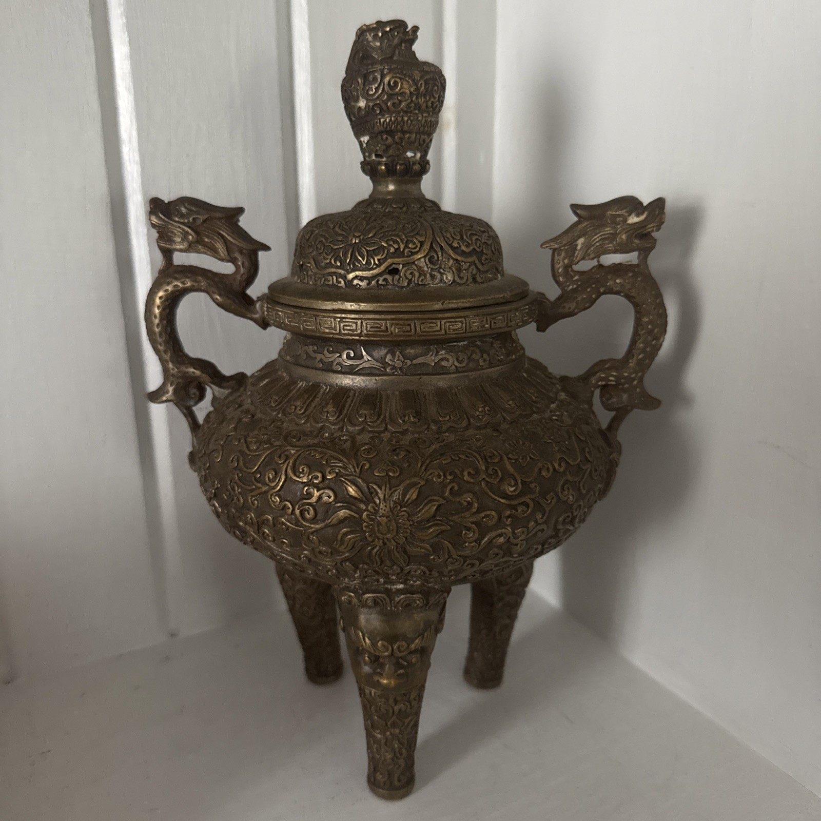 Vintage Chinese Style Bronze Brass Tripod Censer, Dragon Handles, Seal Mark, 9” Vintage Chinese Style Bronze Brass Tripod Censer, Dragon Handles, Seal Mark, 9”