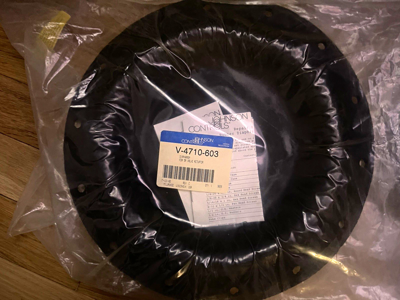 (2 left) Johnson Controls V-4710-603 Rubber Gasket Seal Ring, Model V-4710-603 (2 left) Johnson Controls V-4710-603 Rubber Gasket Seal Ring, Model V-4710-603