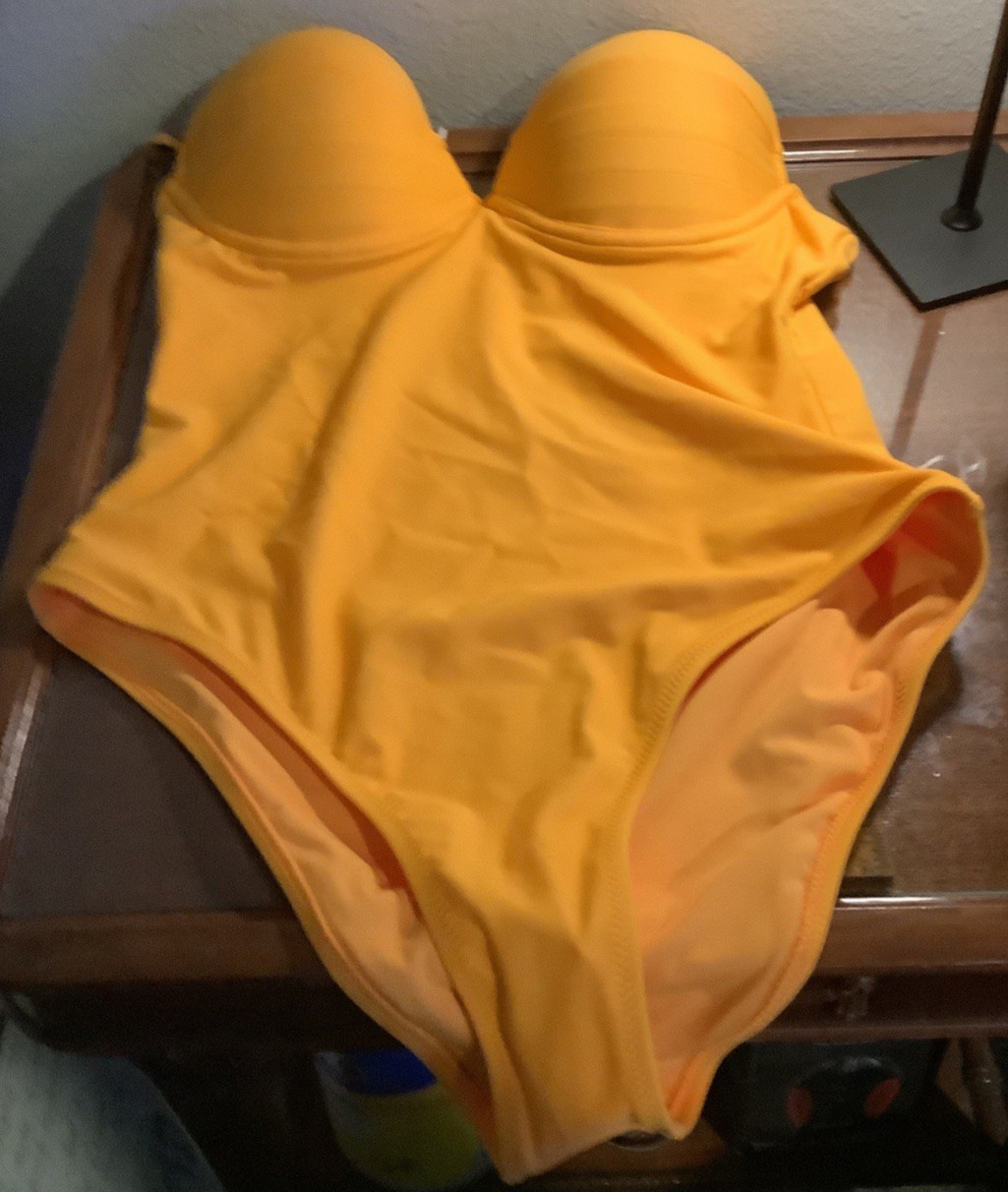 NWT Cupshe One Piece Swimsuit Women\'s Medium Yellow Orange Padded Beach Bathing NWT Cupshe One Piece Swimsuit Women\'s Medium Yellow Orange Padded Beach Bathing