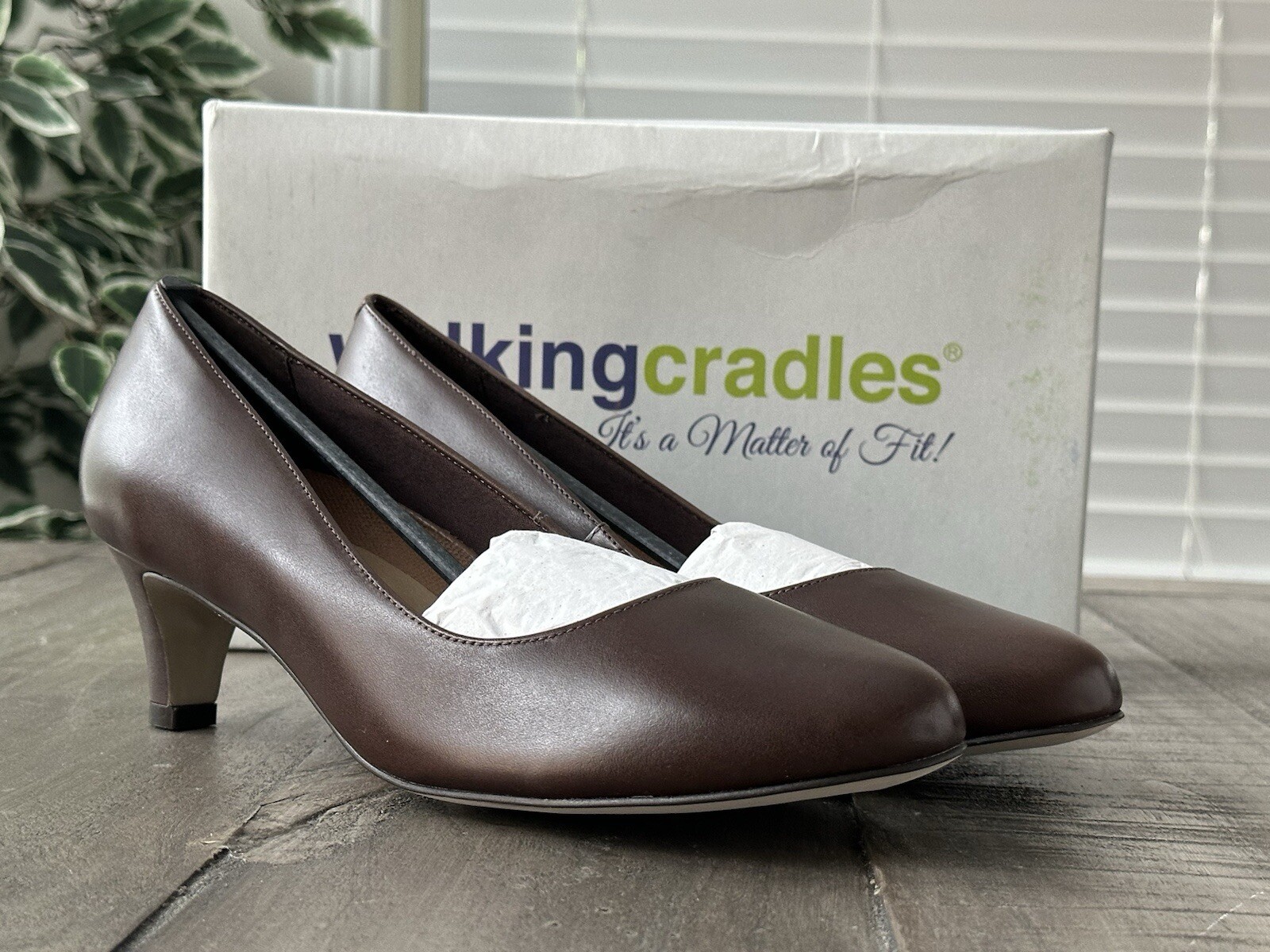 Walking Cradles Joy Women’s US 9.5W Brown Cashmere Leather Pumps with 2” Heel &
