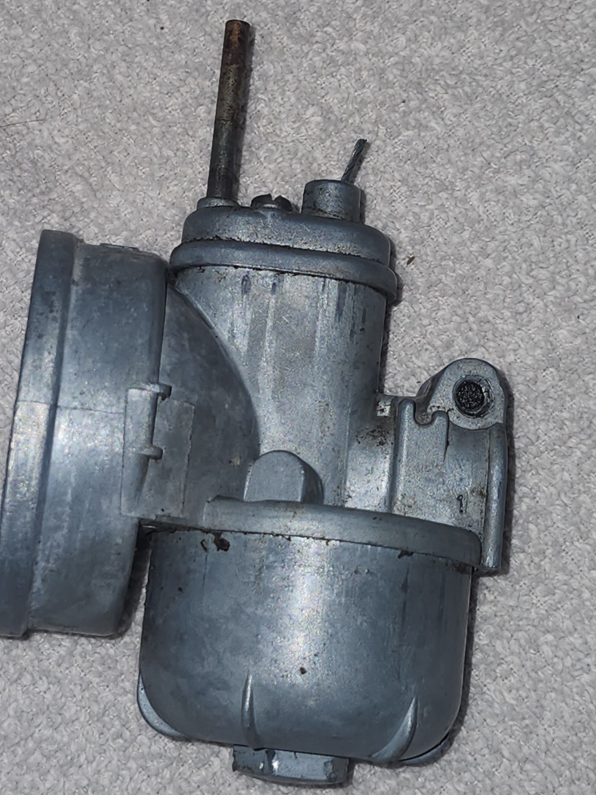 CARBURETOR GENUINE MOPED 1/12/307 SACHS KREIDLER PUCH *2398