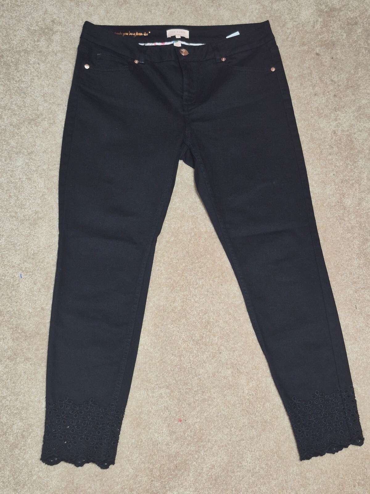 Ted Baker London black cropped pants size 30 Ted Baker London black cropped pants size 30