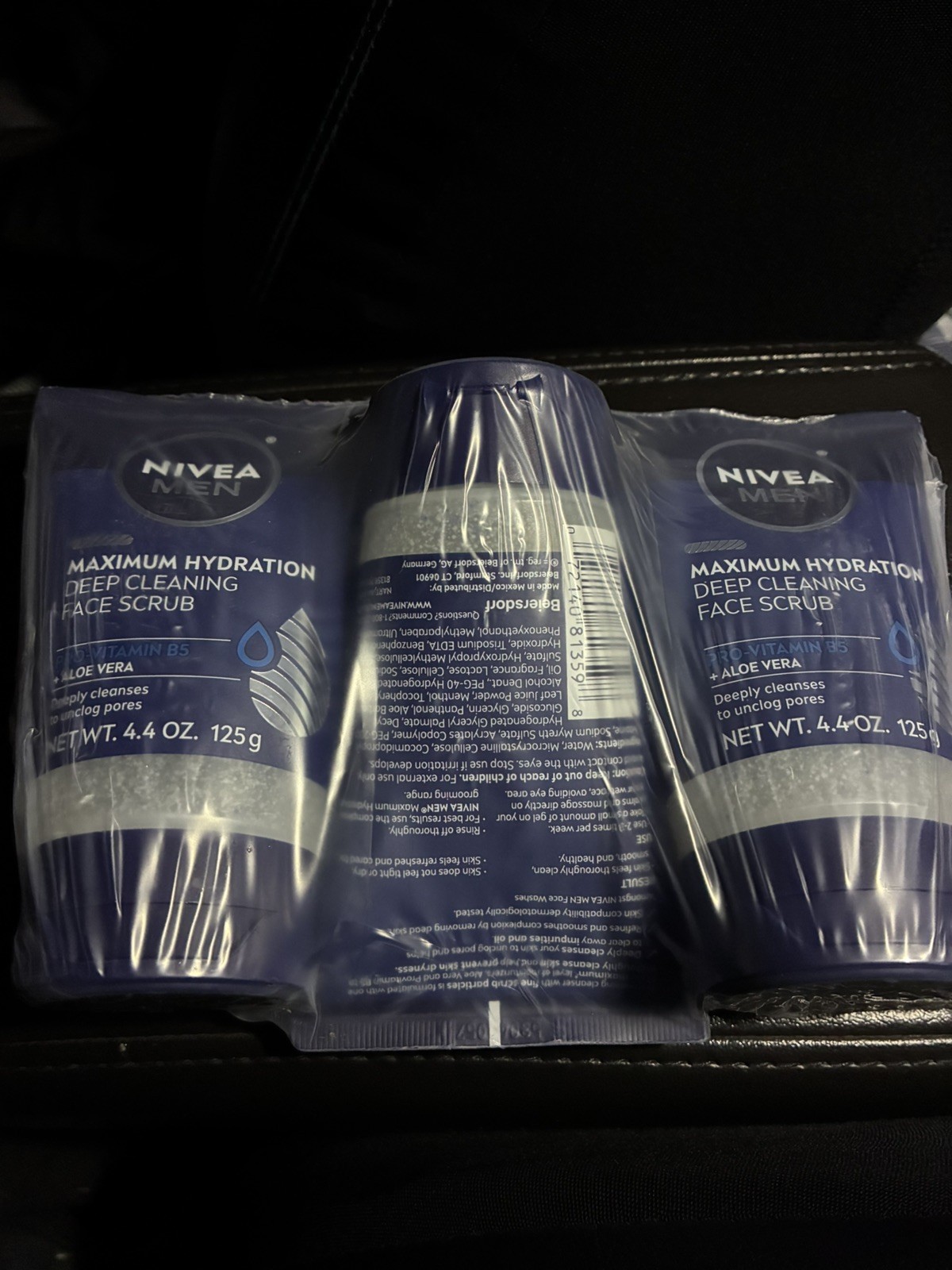 3x NIVEA MEN Maximum Hydration Deep Cleaning Face Scrub Aloe Vera 4.4oz Lot Pack 3x NIVEA MEN Maximum Hydration Deep Cleaning Face Scrub Aloe Vera 4.4oz Lot Pack
