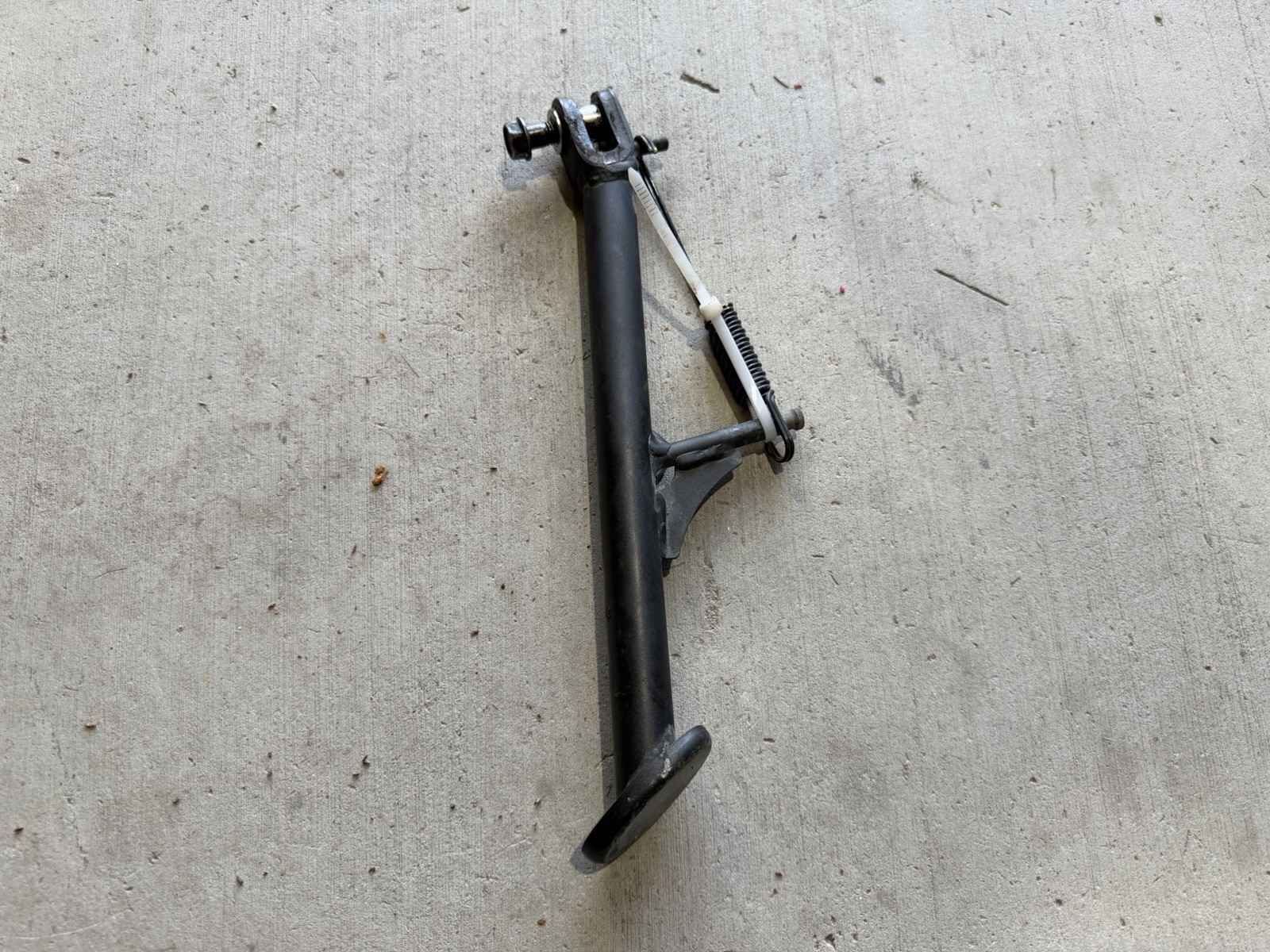 2018-2026 KAWASAKI NINJA 400 500 SIDE STAND KICKSTAND LEG 34024-0149 OEM BLACK 2018-2026 KAWASAKI NINJA 400 500 SIDE STAND KICKSTAND LEG 34024-0149 OEM BLACK
