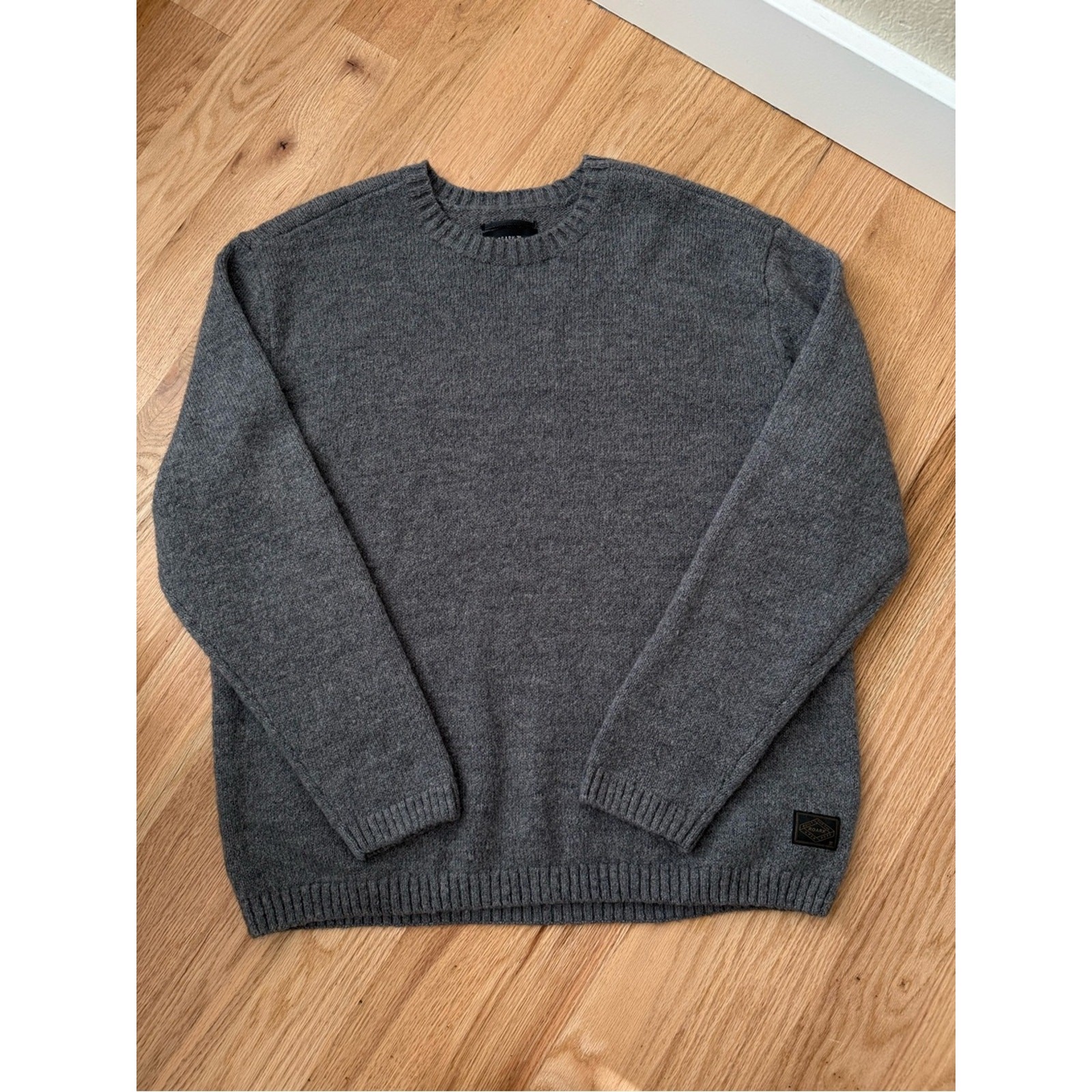 Roark $129 Nordsman Wool Sweater Crewneck Gray Men’s Large Roark $129 Nordsman Wool Sweater Crewneck Gray Men’s Large