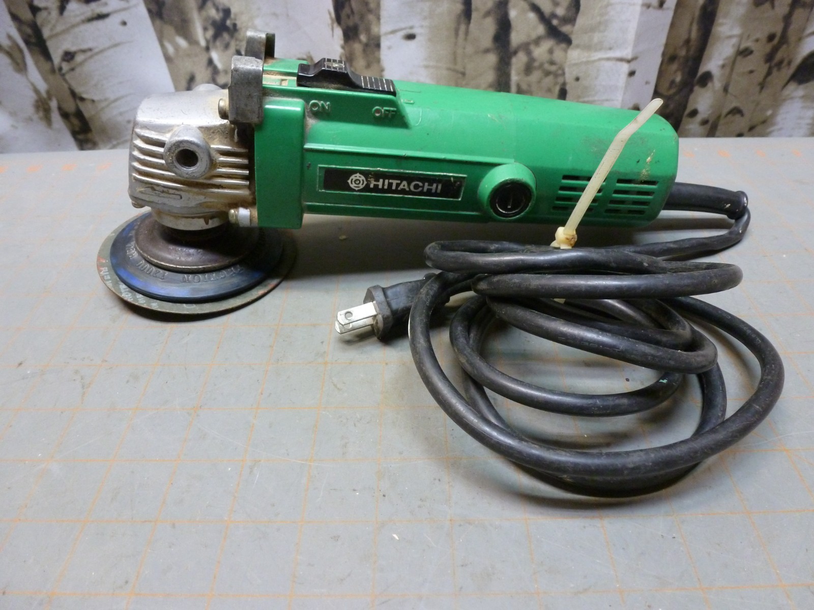 Rare VTG Hitachi G10SA 4” Disc Angle Grinder Corded 115VAC