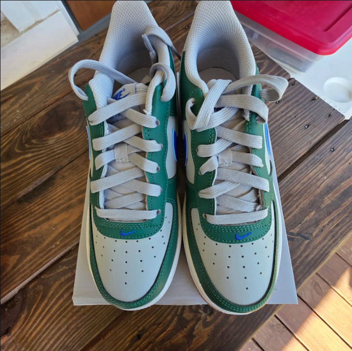 Nike Air Force 1 (GS) Grey Fog/Racer Blue Size 5Y Nike Air Force 1 (GS) Grey Fog/Racer Blue Size 5Y