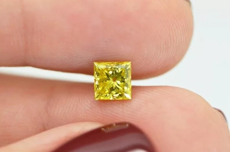 Luxury 3 Ct Yellow Princess Cut Diamond Ring VVS1 Engagement Ring Stunning