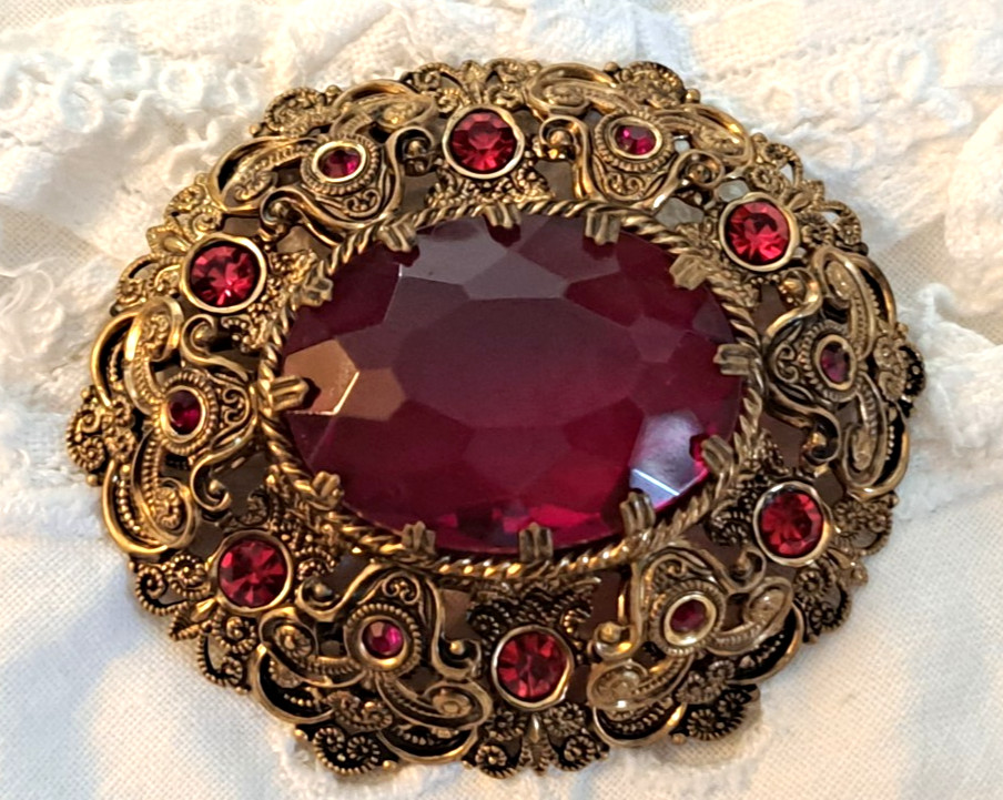 Antique W. Germany Deep Red Faceted Glass & Rhinestone Gold Tone Filigree Brooch Antique W. Germany Deep Red Faceted Glass & Rhinestone Gold Tone Filigree Brooch