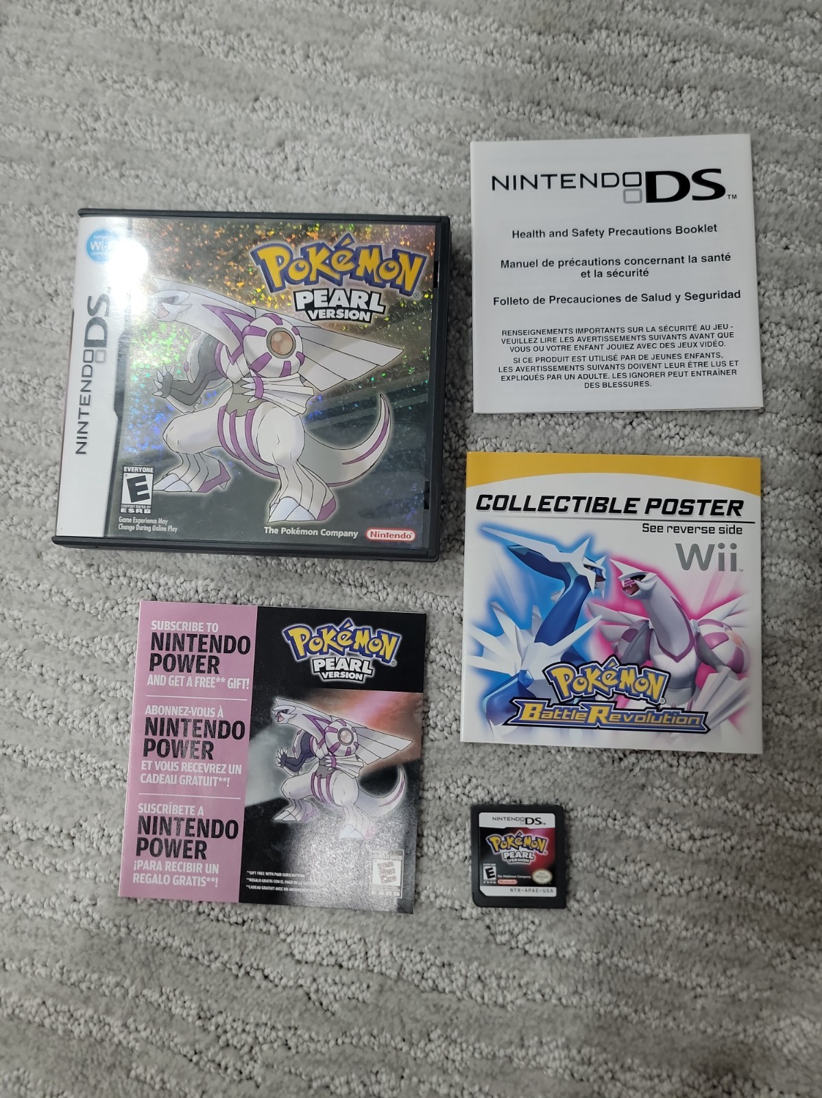 Nintendo DS Pokemon Pearl Version Near Complete No Manual