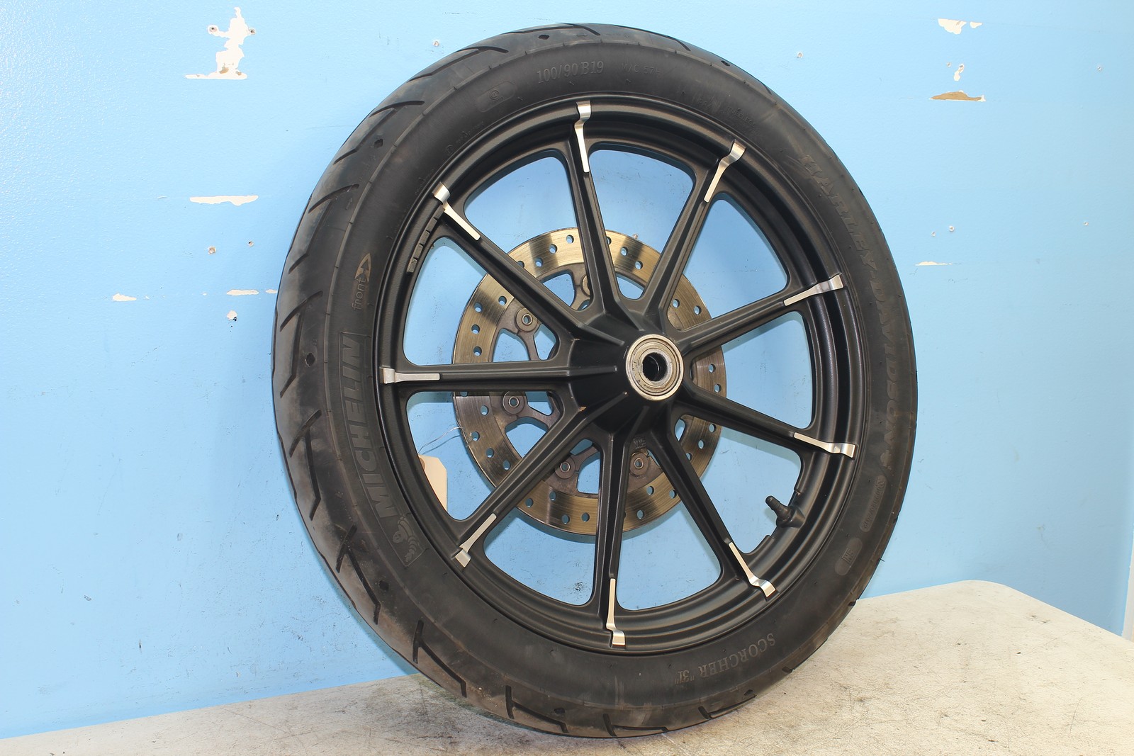 2014-2022 Harley Davidson Sportster 883 OEM Front Wheel Rim 43300394