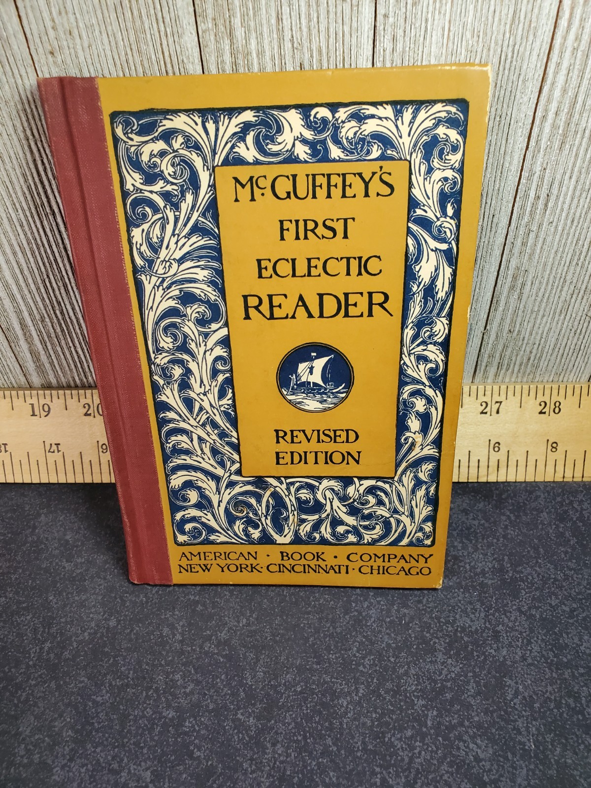 Vtg 1920 McGuffey\'s First Eclectic Reader Revised Edition Hardcover VERY GOOD Vtg 1920 McGuffey\'s First Eclectic Reader Revised Edition Hardcover VERY GOOD