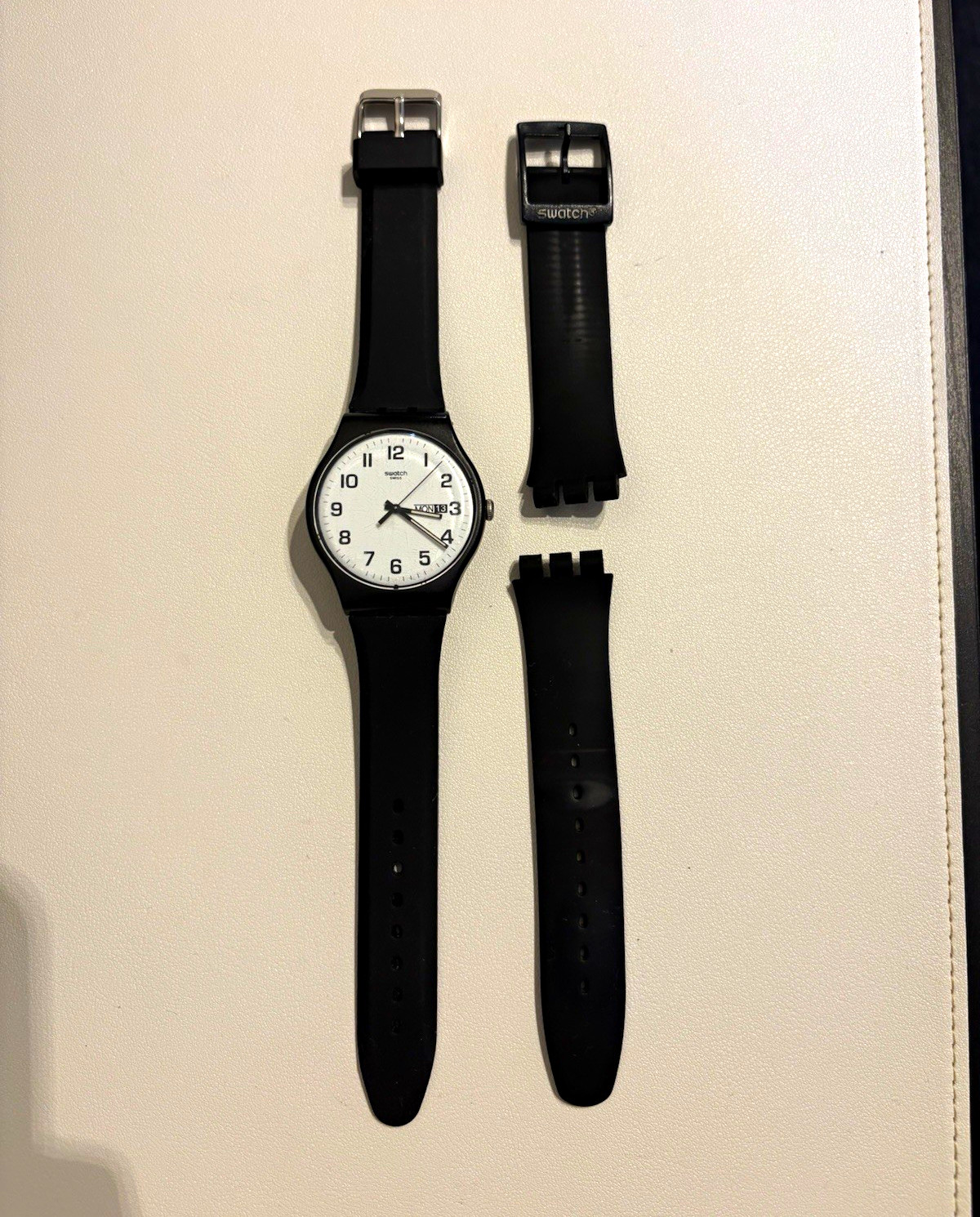 Swatch Swiss Made Quartz Wristwatch Black Plastic Case White Dial Day/Date