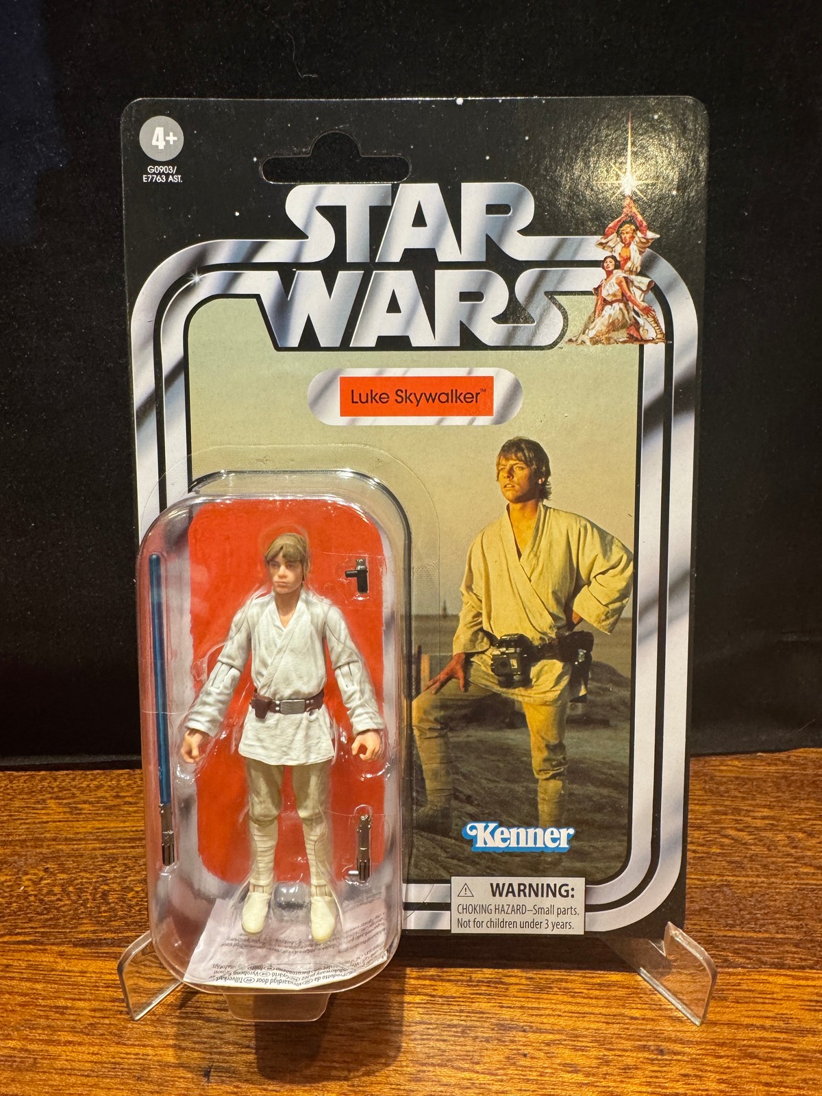 STAR WARS Vintage Collection LUKE SKYWALKER (A New Hope) VC344 3.75\