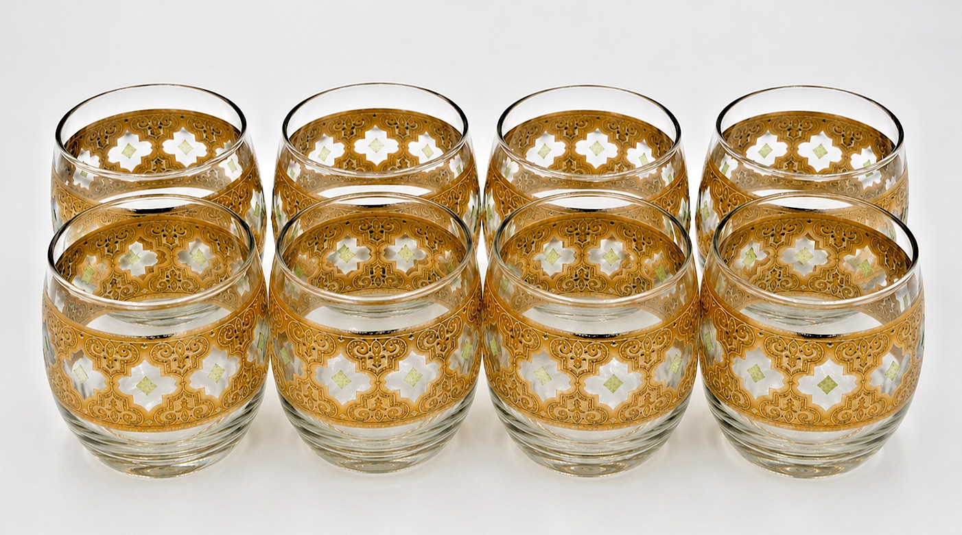 Vintage Culver Valencia 22K Gold Roly Poly Glasses Set of 8 Green MCM Tumblers Vintage Culver Valencia 22K Gold Roly Poly Glasses Set of 8 Green MCM Tumblers