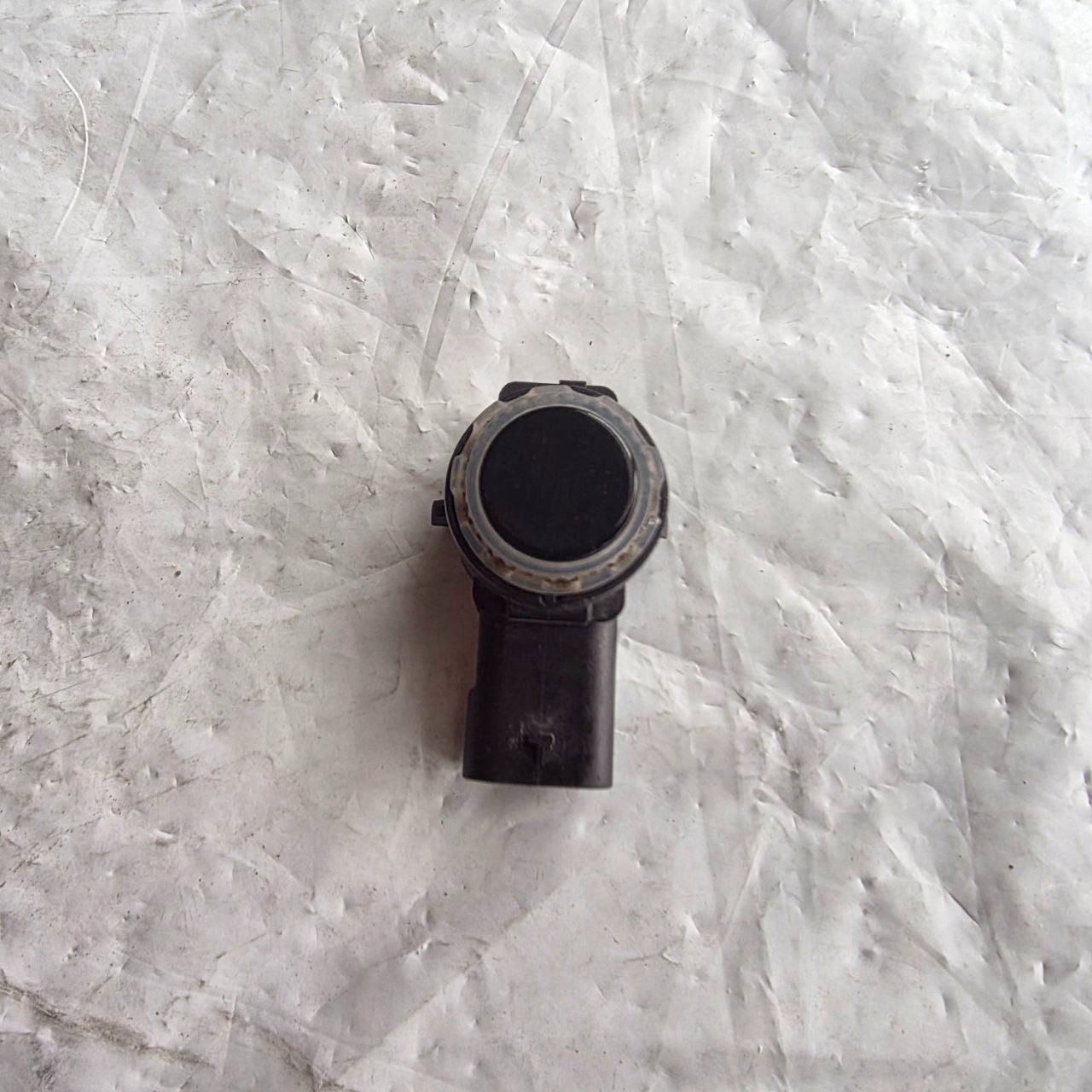 OEM 2021-2024 Chevrolet/ GMC/ Cadillac Ultrasonic Parking Sensor  84575193