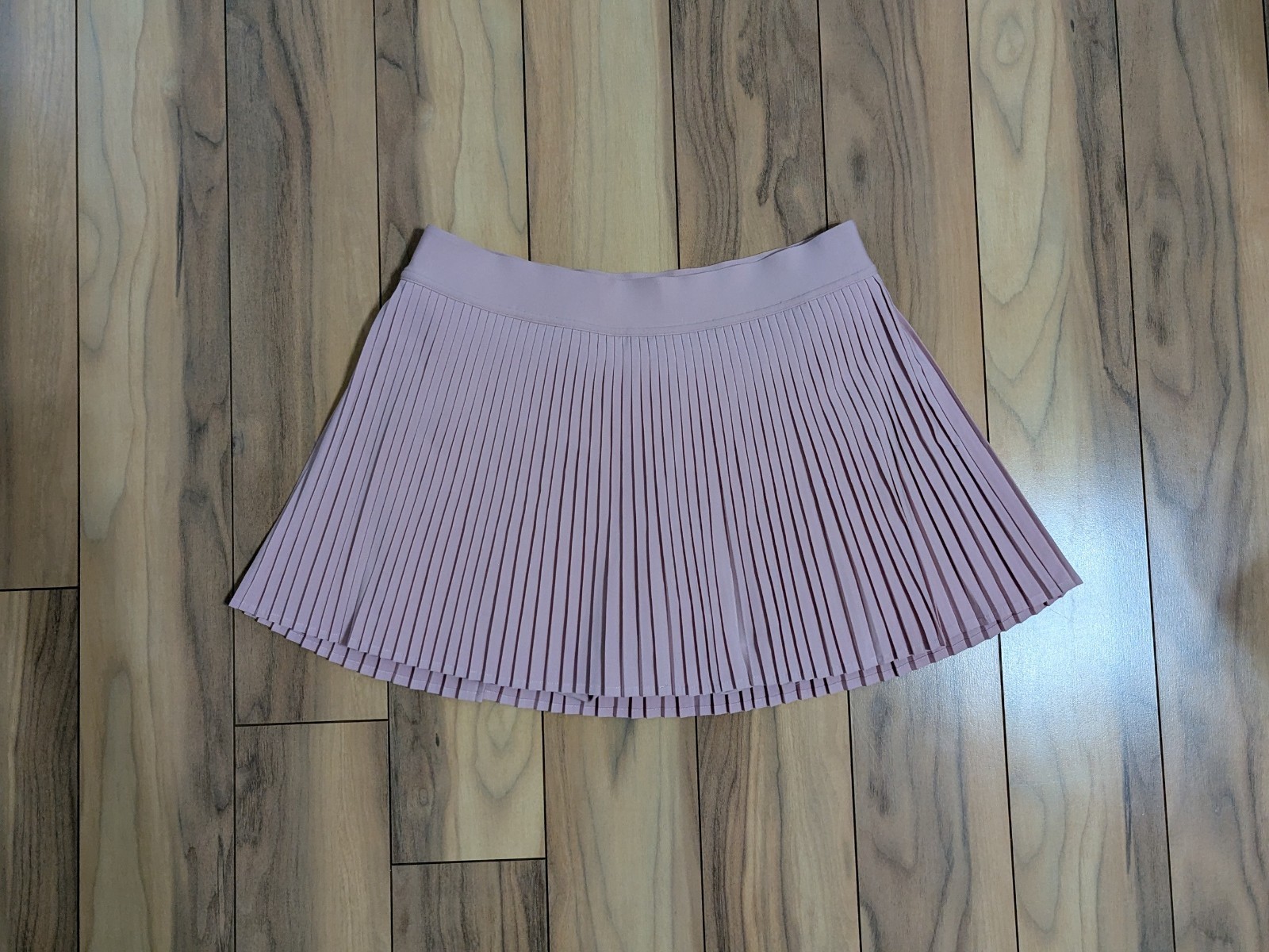 EUC Lululemon Varsity High Rise Pleated Tennis Skirt In Pink Size 8