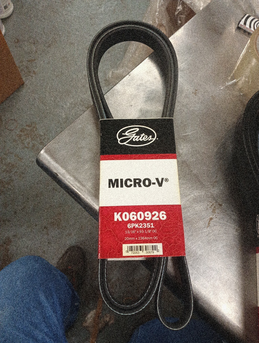 Gates Micro-V Serpentine Drive Belt K060926,    374