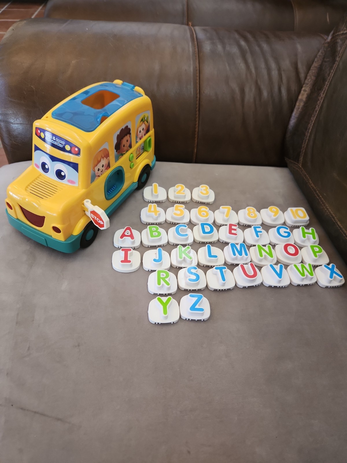 Vtech Count&Learn Alphabet Bus,missing The Letter Q Vtech Count&Learn Alphabet Bus,missing The Letter Q