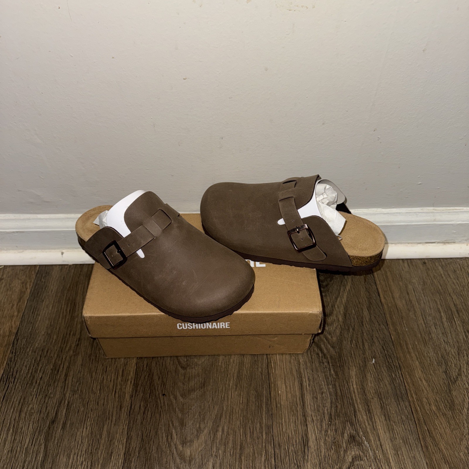 CUSHIONAIRE Hana Footbed Clogs for Women, Trendy Slip-On Brown Nubuck US 3 CUSHIONAIRE Hana Footbed Clogs for Women, Trendy Slip-On Brown Nubuck US 3