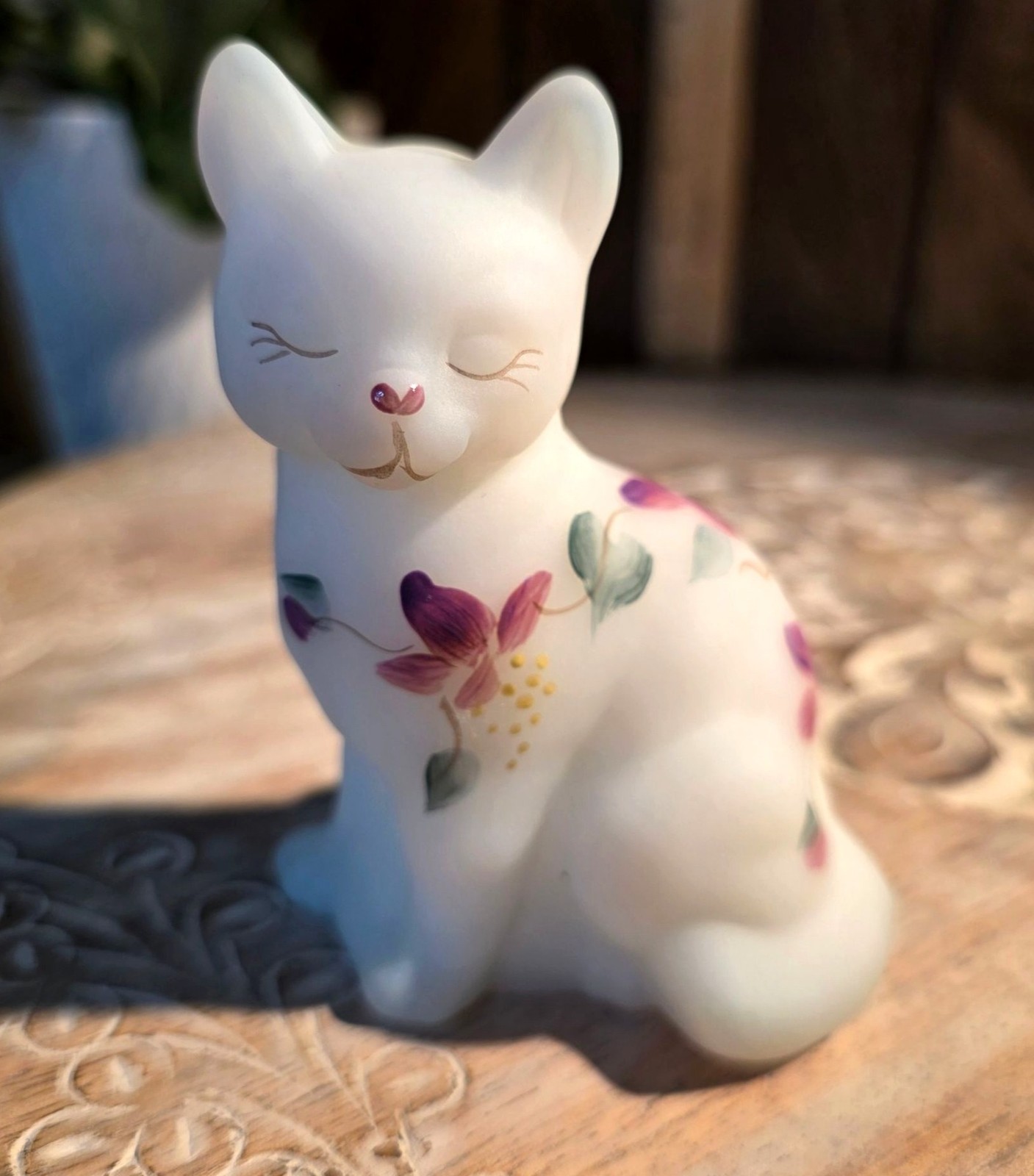 Vintage Fenton White Satin Opal Glass Sitting Cat Figurine Signed D Barbour 5165