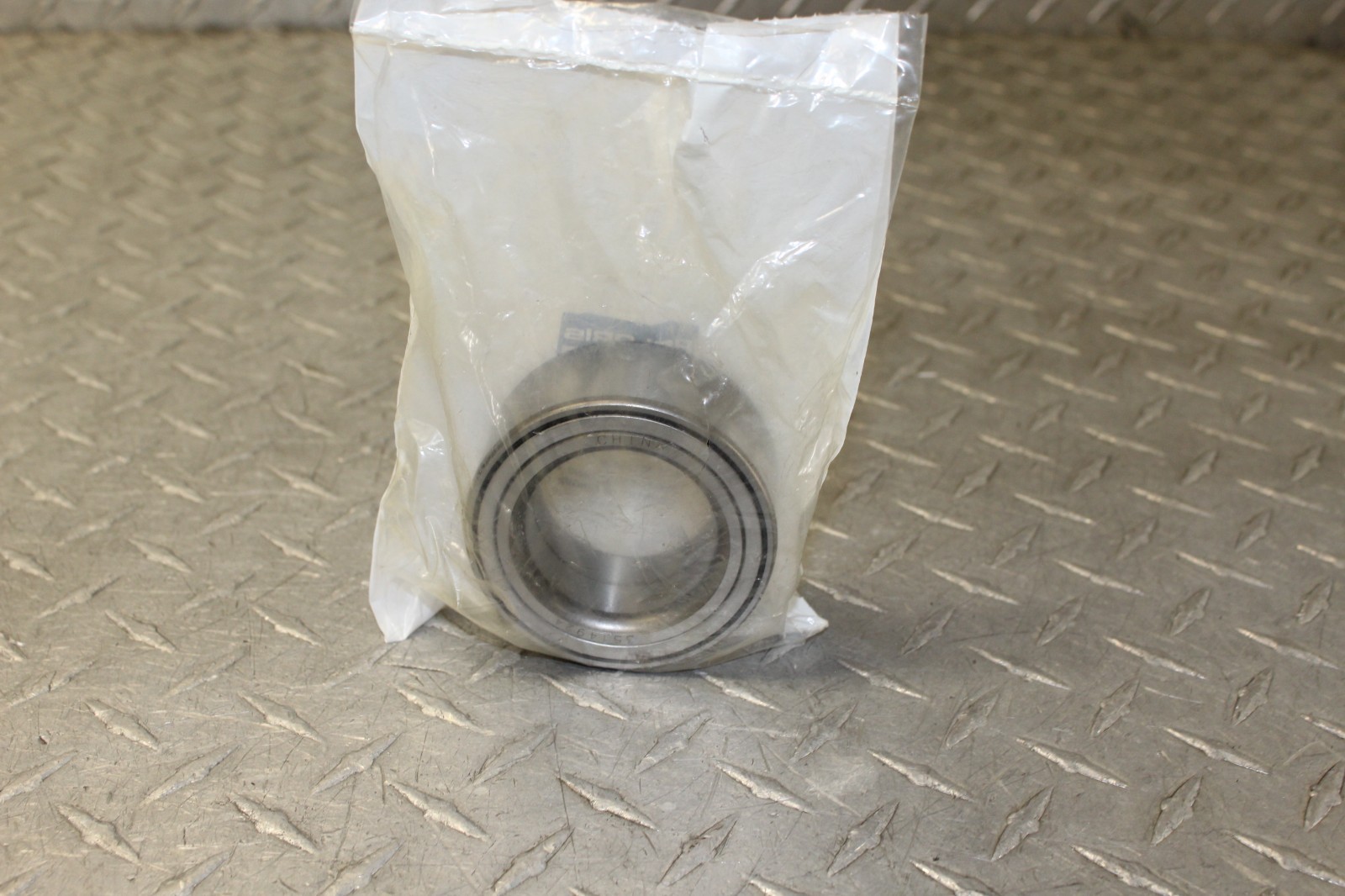 18 / 25 Polaris RZR Ranger General Front Wheel Bearing Oem 3514924