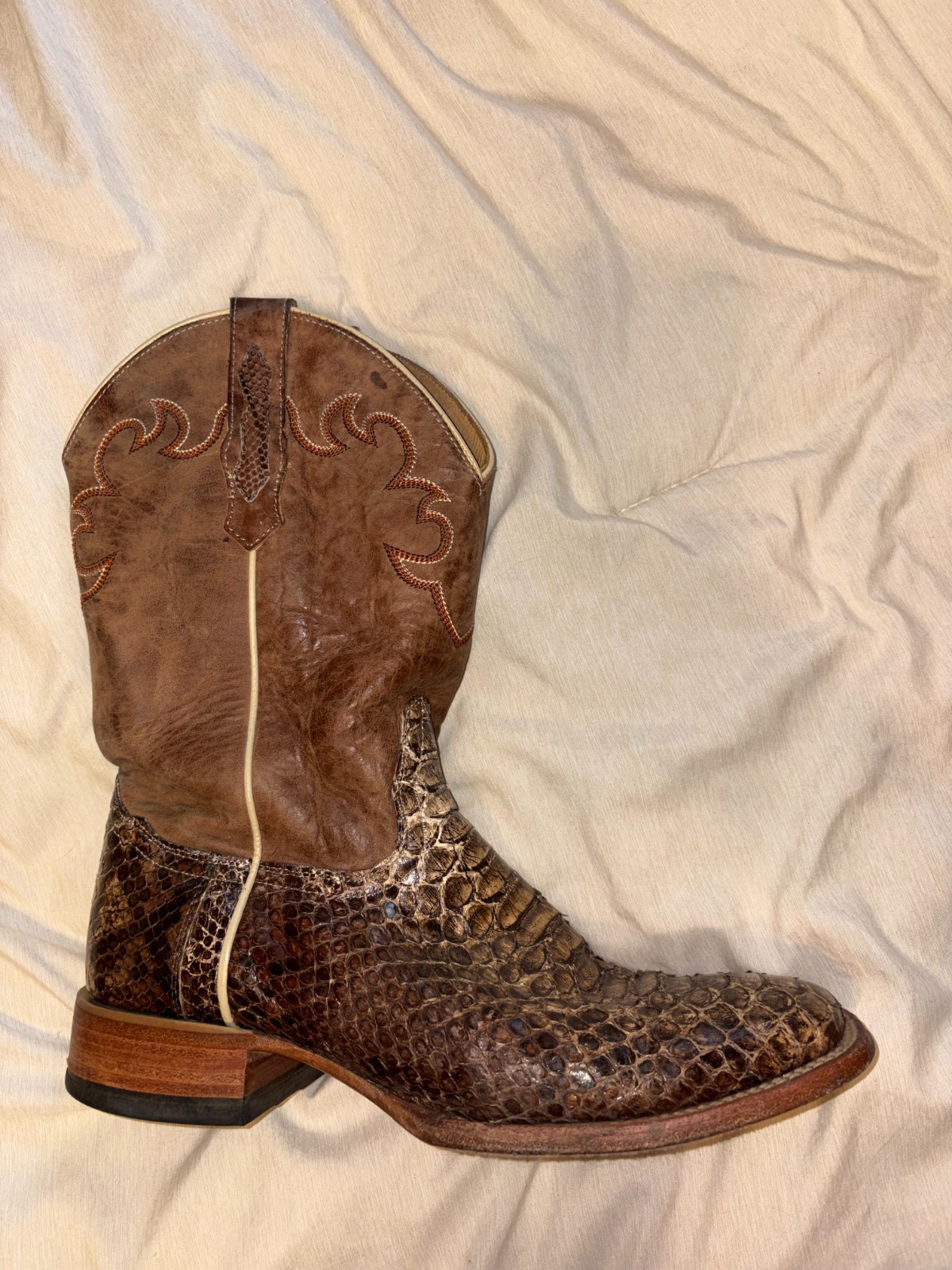 CODY JAMES MEN\'S EXOTIC PYTHON WESTERN BOOTS - BROAD SQUARE TOE  Size 10D