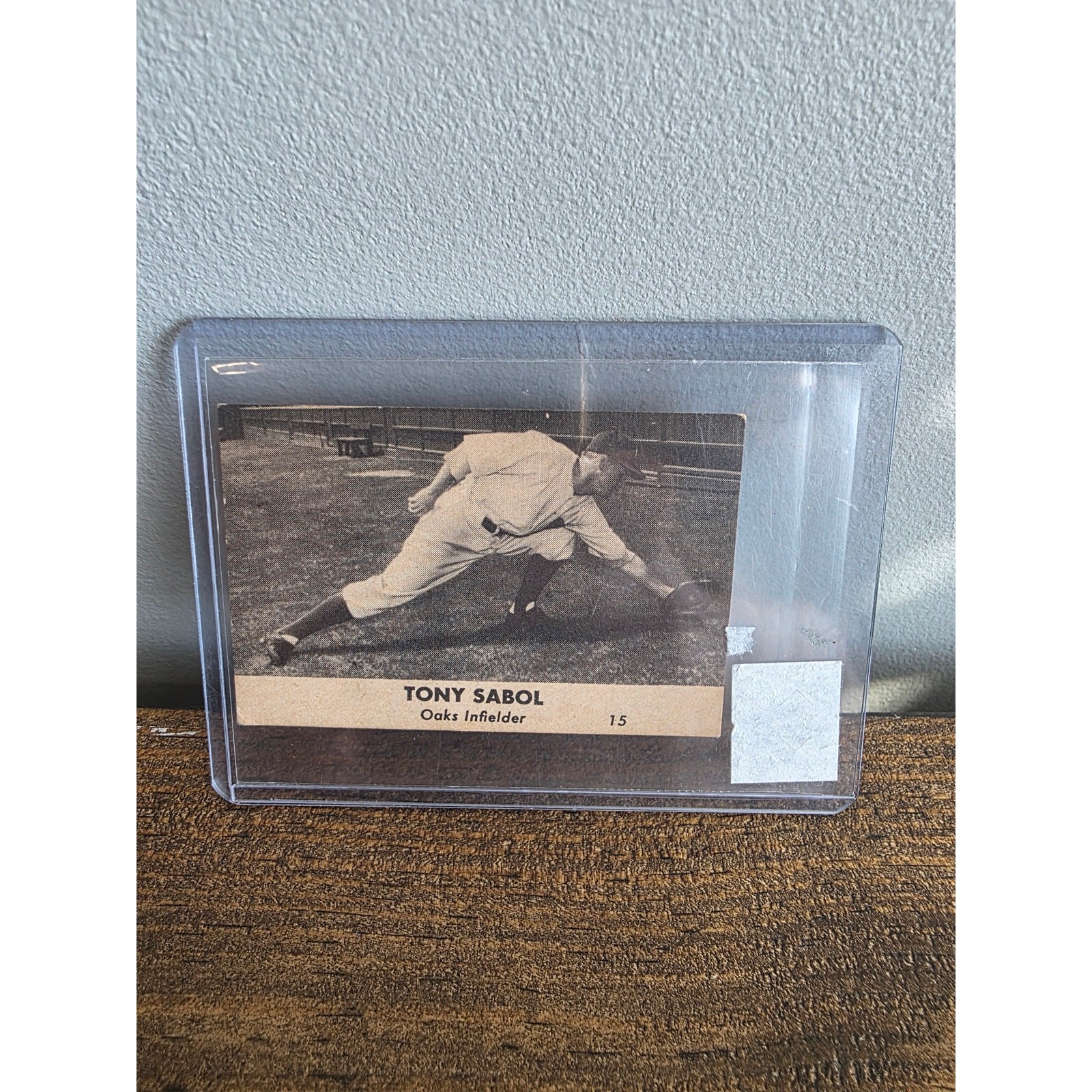 1947 Remar Bread Oakland Oaks Tony Sabol #15 Vintage Baseball Card Infielder 1947 Remar Bread Oakland Oaks Tony Sabol #15 Vintage Baseball Card Infielder