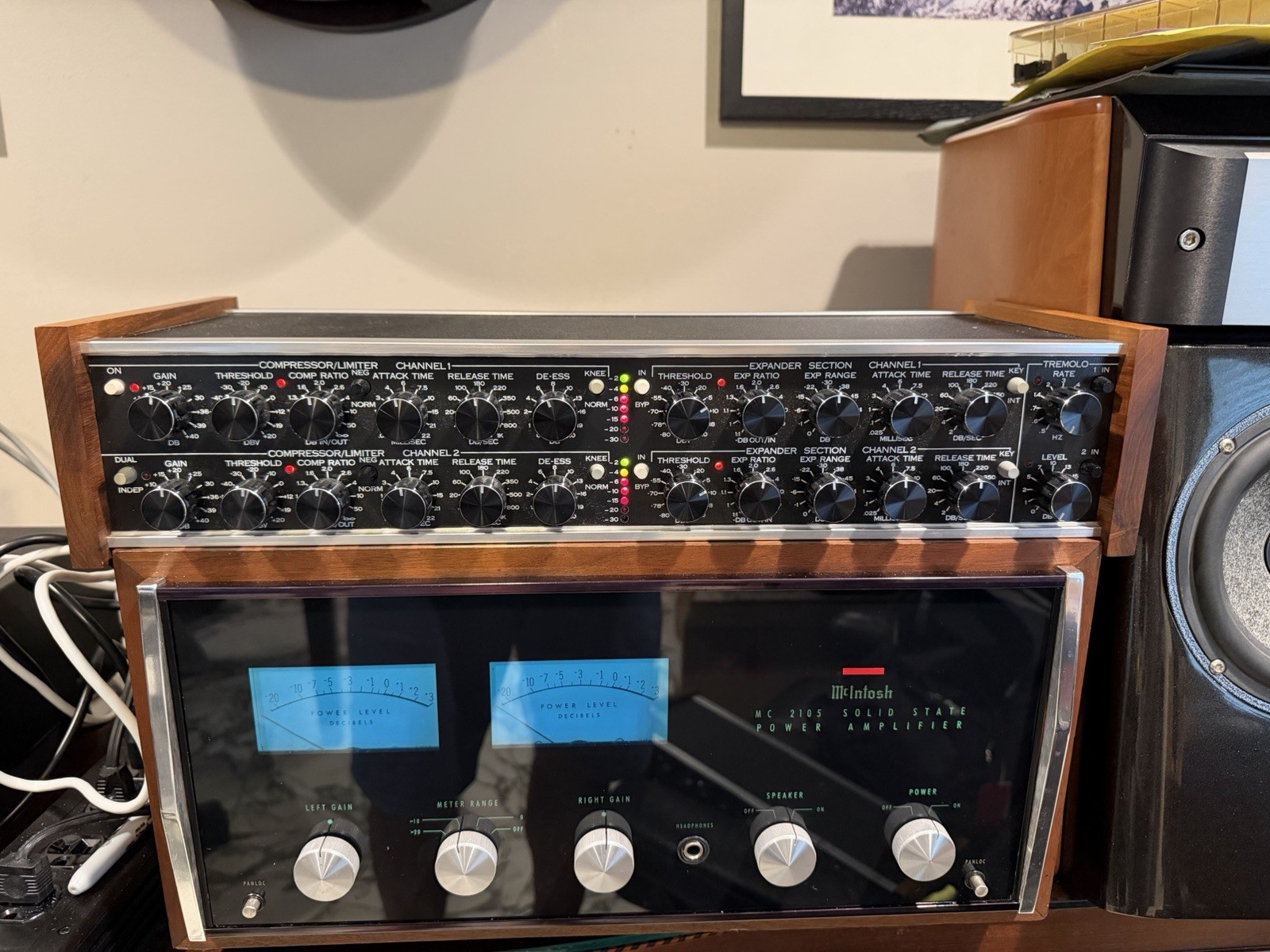LT Sound Model ACC-2 Ultra Rare Compressor/Limiter & Tremolo
