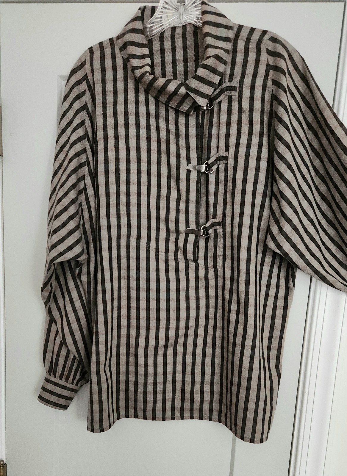Vintage Laurel by Escada Raglan sleeve Blouse made in W. Germany size 40