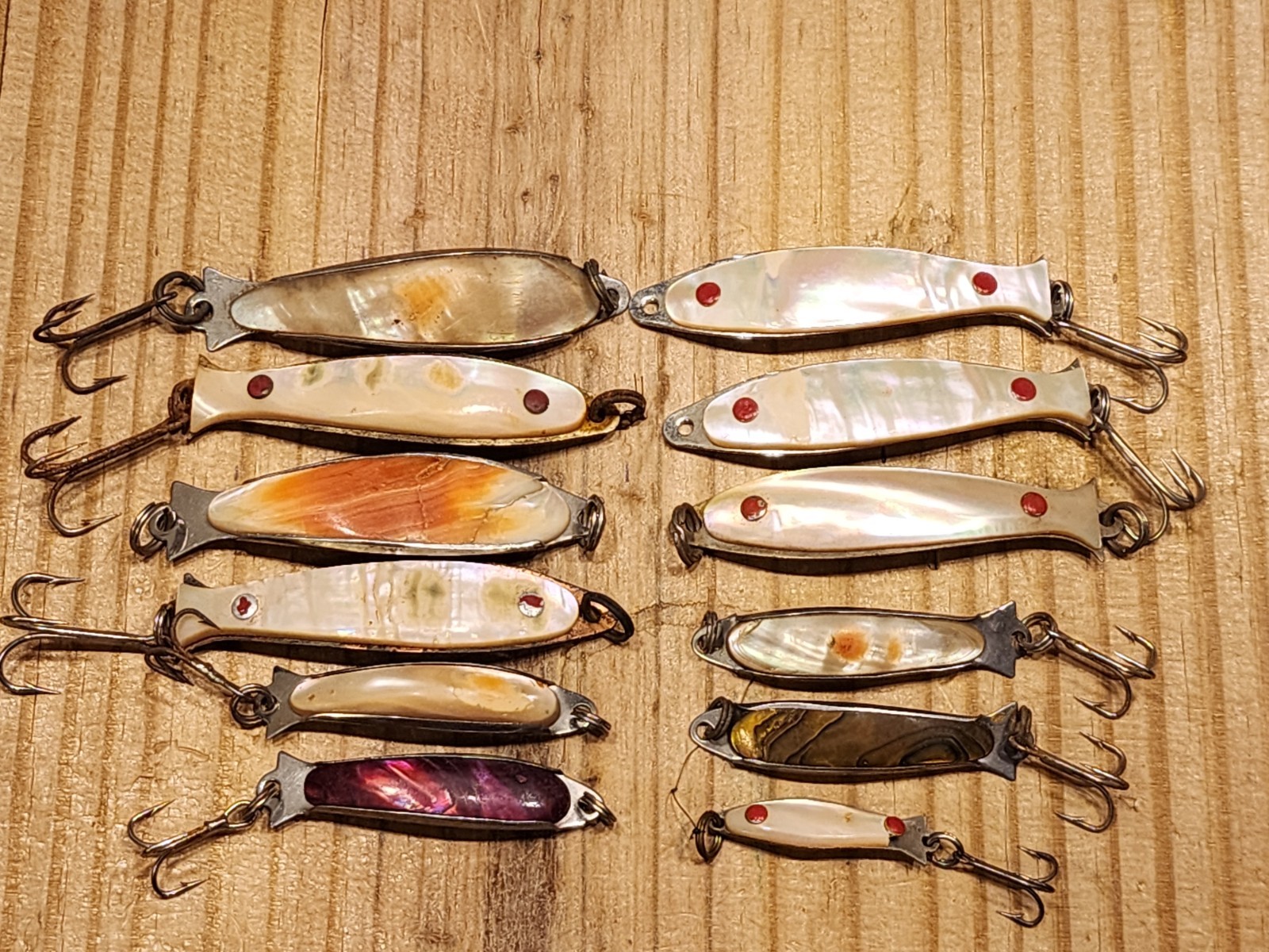 Vintage Abalone Mother Of Pearl Fishing Lures Lot Of 12 Vintage Abalone Mother Of Pearl Fishing Lures Lot Of 12