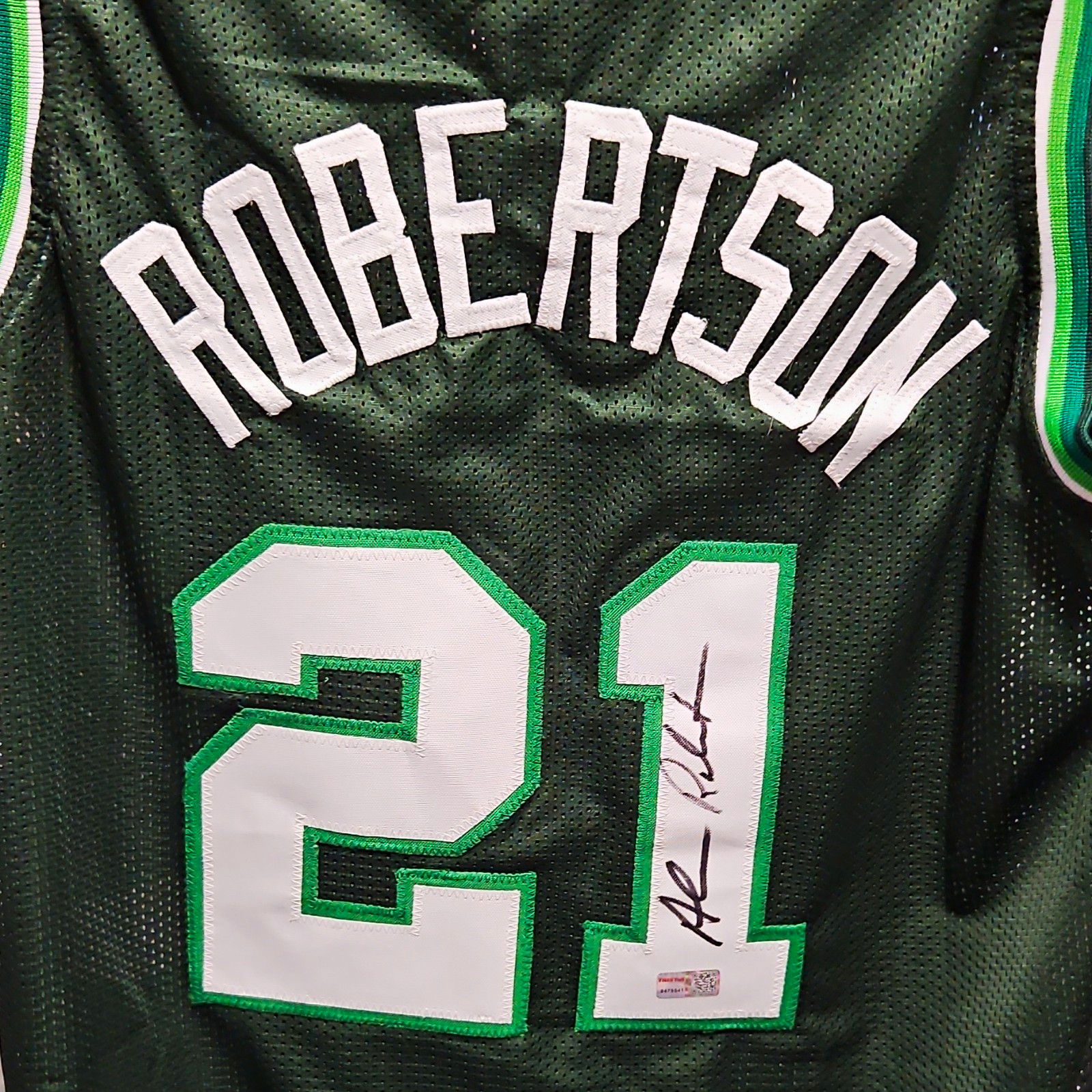 Allen Robinson Signed Milwaukee Bucks #21 Jersey - TRISTAR Authenticated