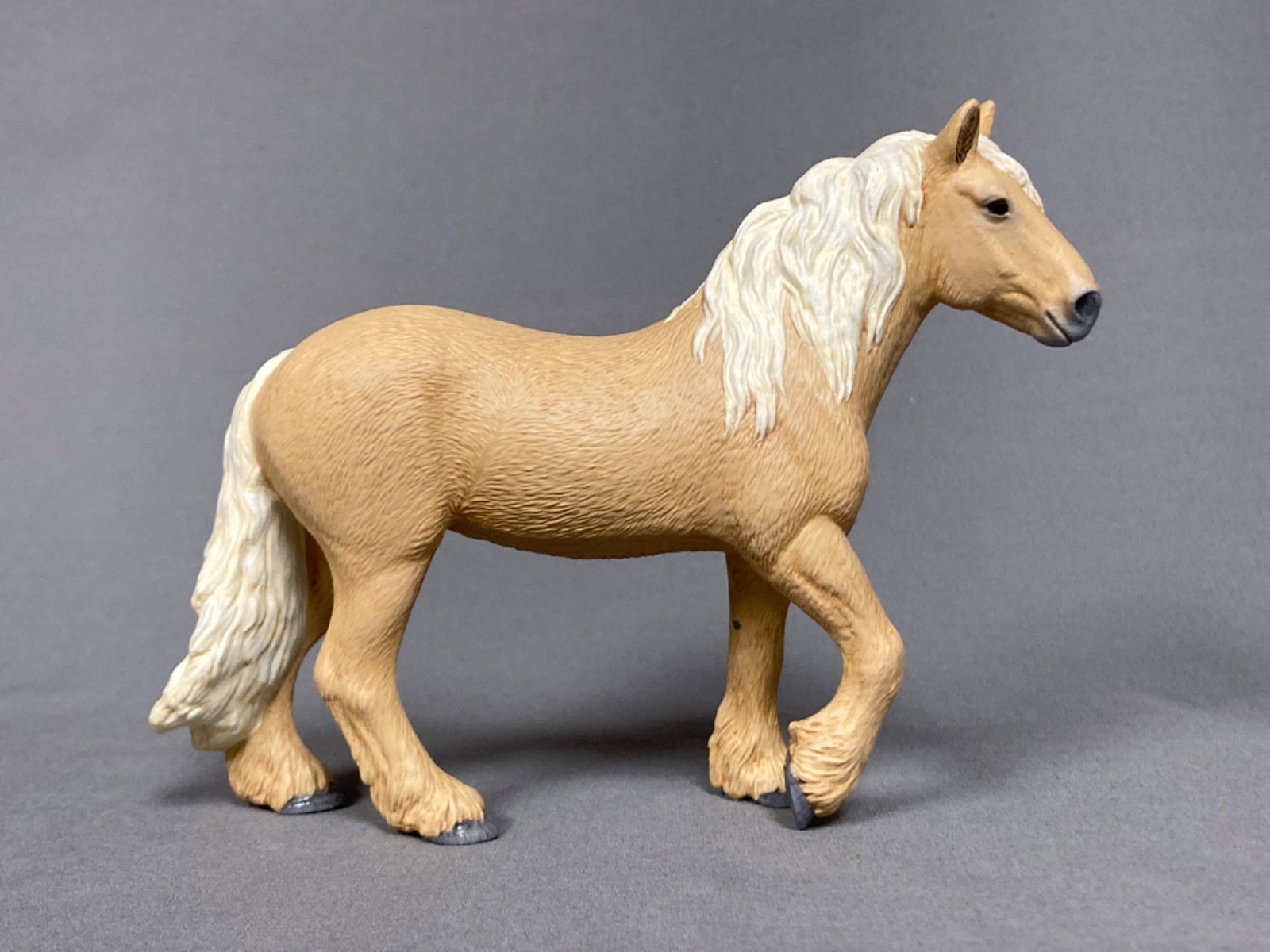 Custom Schleich North Swedish Coldblooded Mare to Palomino Custom Schleich North Swedish Coldblooded Mare to Palomino