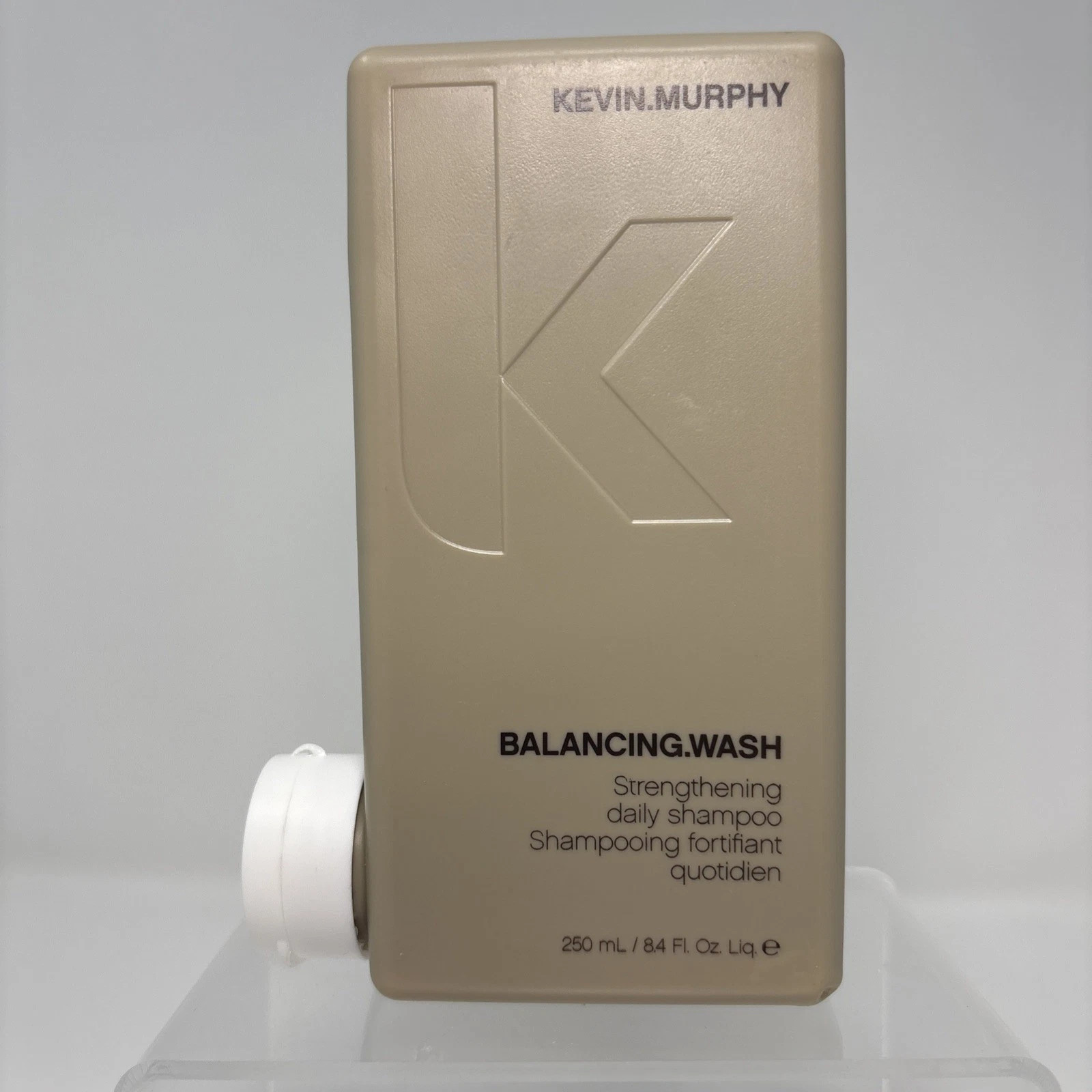 KEVIN.MURPHY Balancing Wash strengthening daily shampoo 250mL New Sealed KEVIN.MURPHY Balancing Wash strengthening daily shampoo 250mL New Sealed
