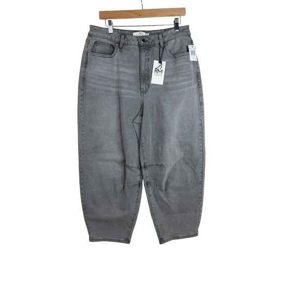 New Rebecca Minkoff High Rise barrel Jeans size 8 Washed Grey New Rebecca Minkoff High Rise barrel Jeans size 8 Washed Grey