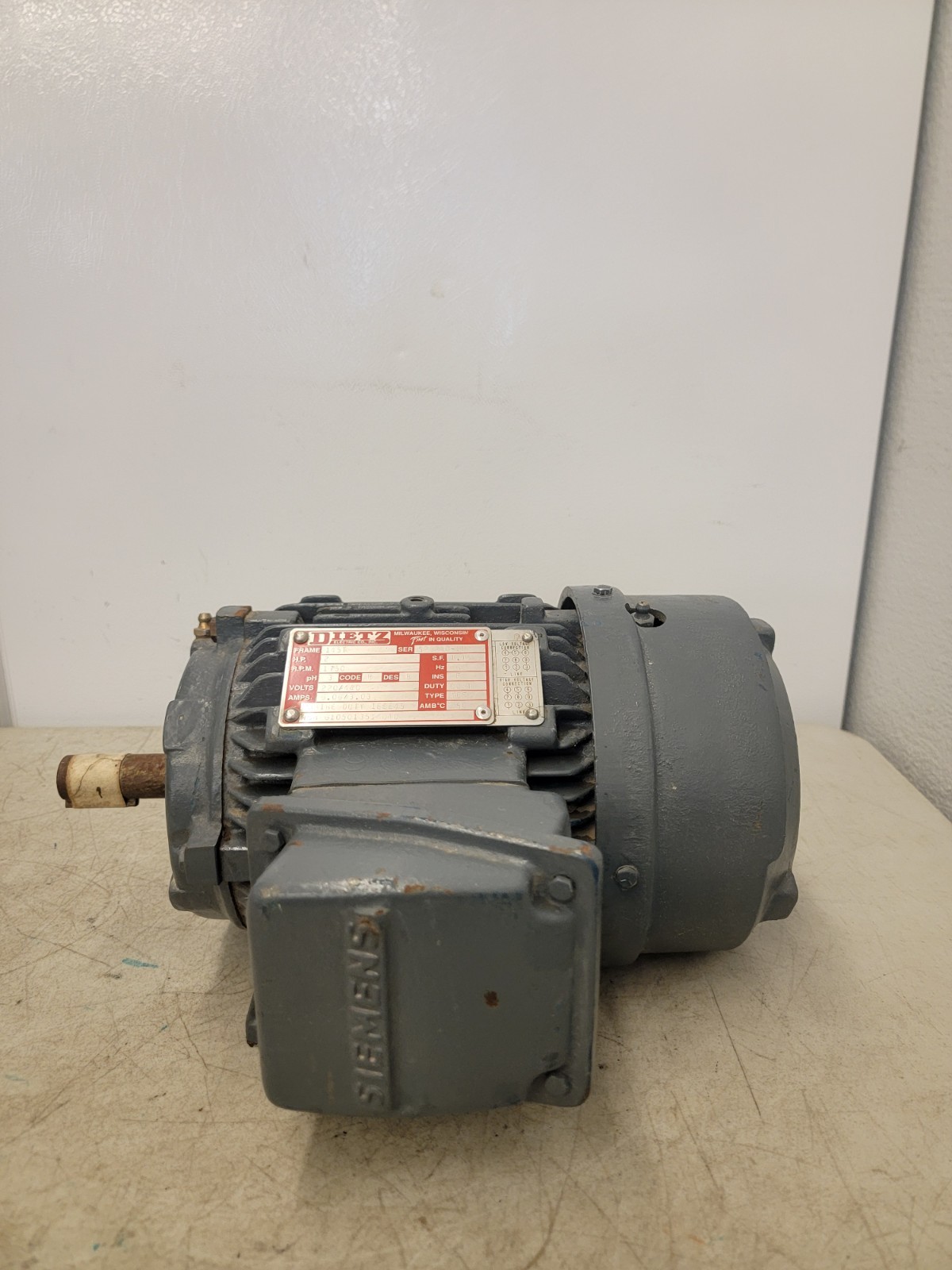 NEW- DIETZ MOTOR 2HP SN:6105013514040 145T 60HZ 3PH 230/440V 1750RPM Marine Duty