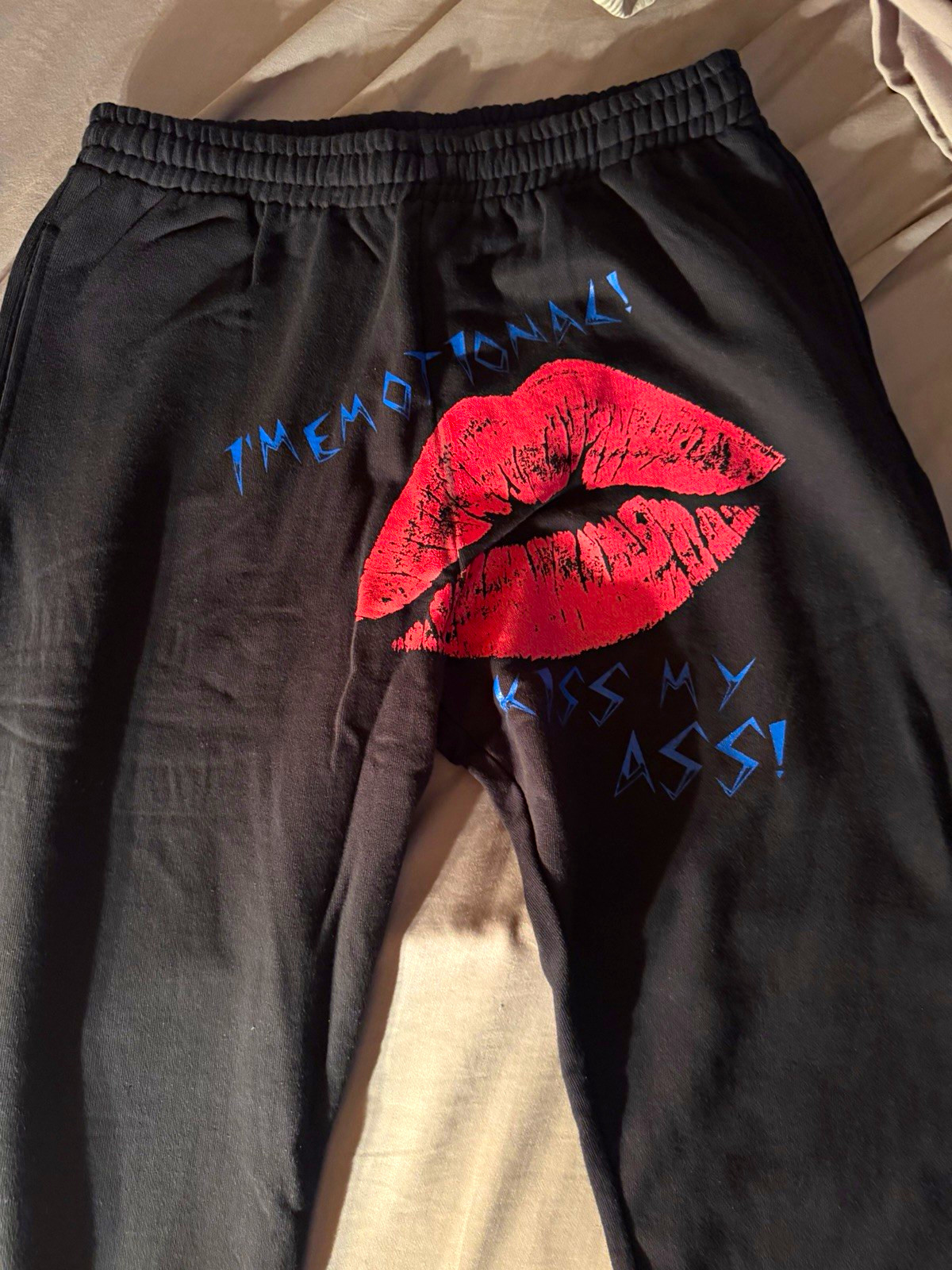 Emotionally Unavailable Black sweatpants XL Elastic Waist Logo Graphic