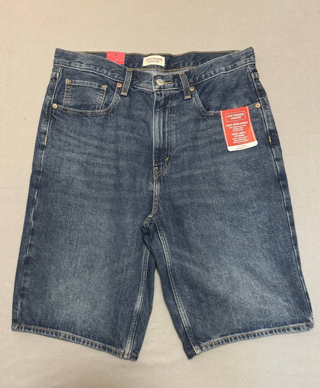 Signature Levi Strauss Mens Loose Fit Denim Jean Shorts Size 32 New NWT