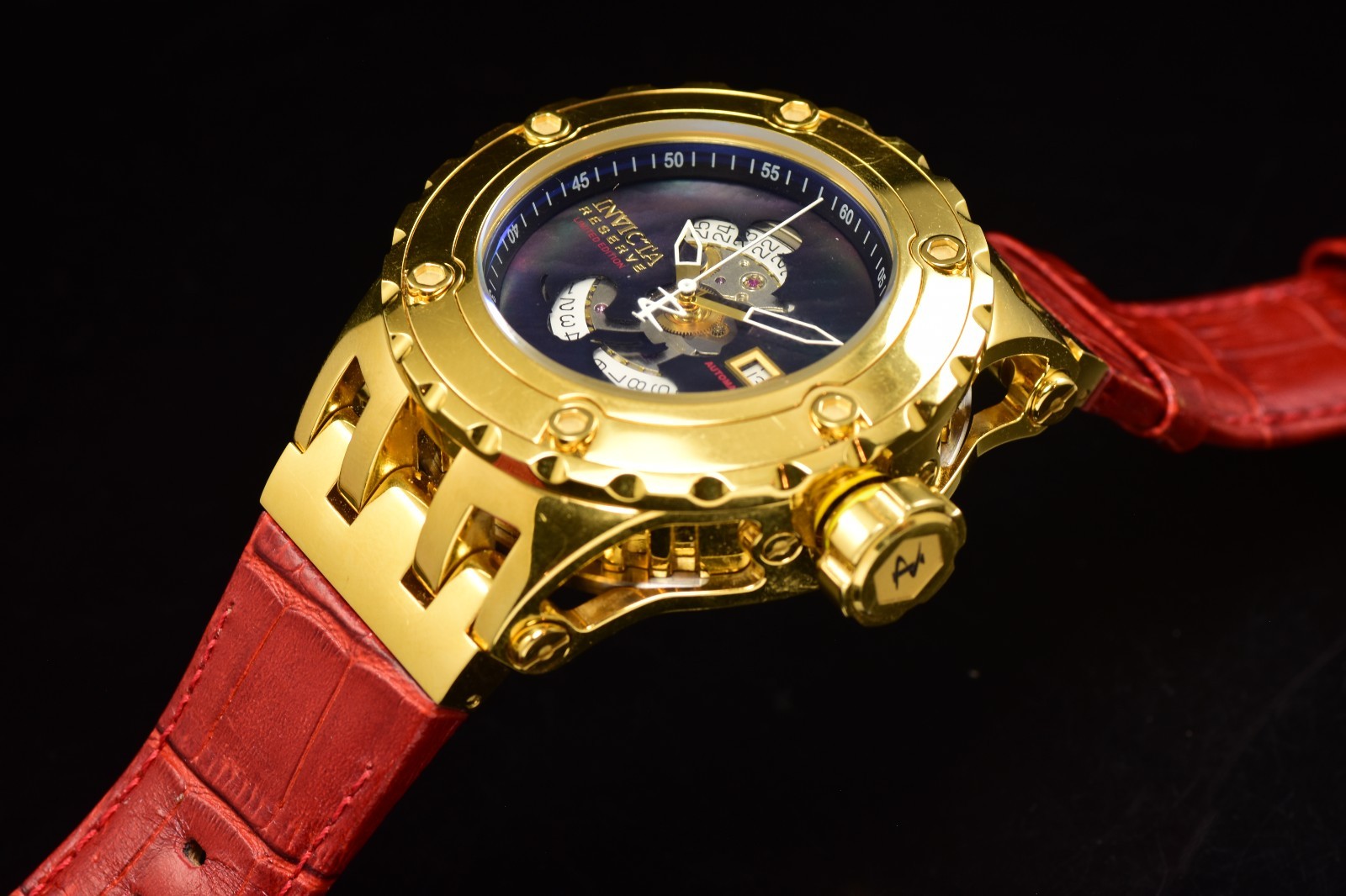 RARE Invicta Reserve Disney L.E 0086/3000 Subaqua MOP Swiss Made Automatic Watch