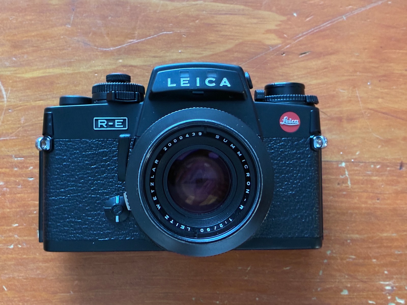 Leica R-E with 50mm f/2 Summicron 1 Cam works