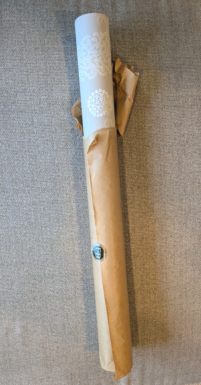 1 Roll Farrow & Ball Beige Floral Print Wallpaper 1 Roll Farrow & Ball Beige Floral Print Wallpaper