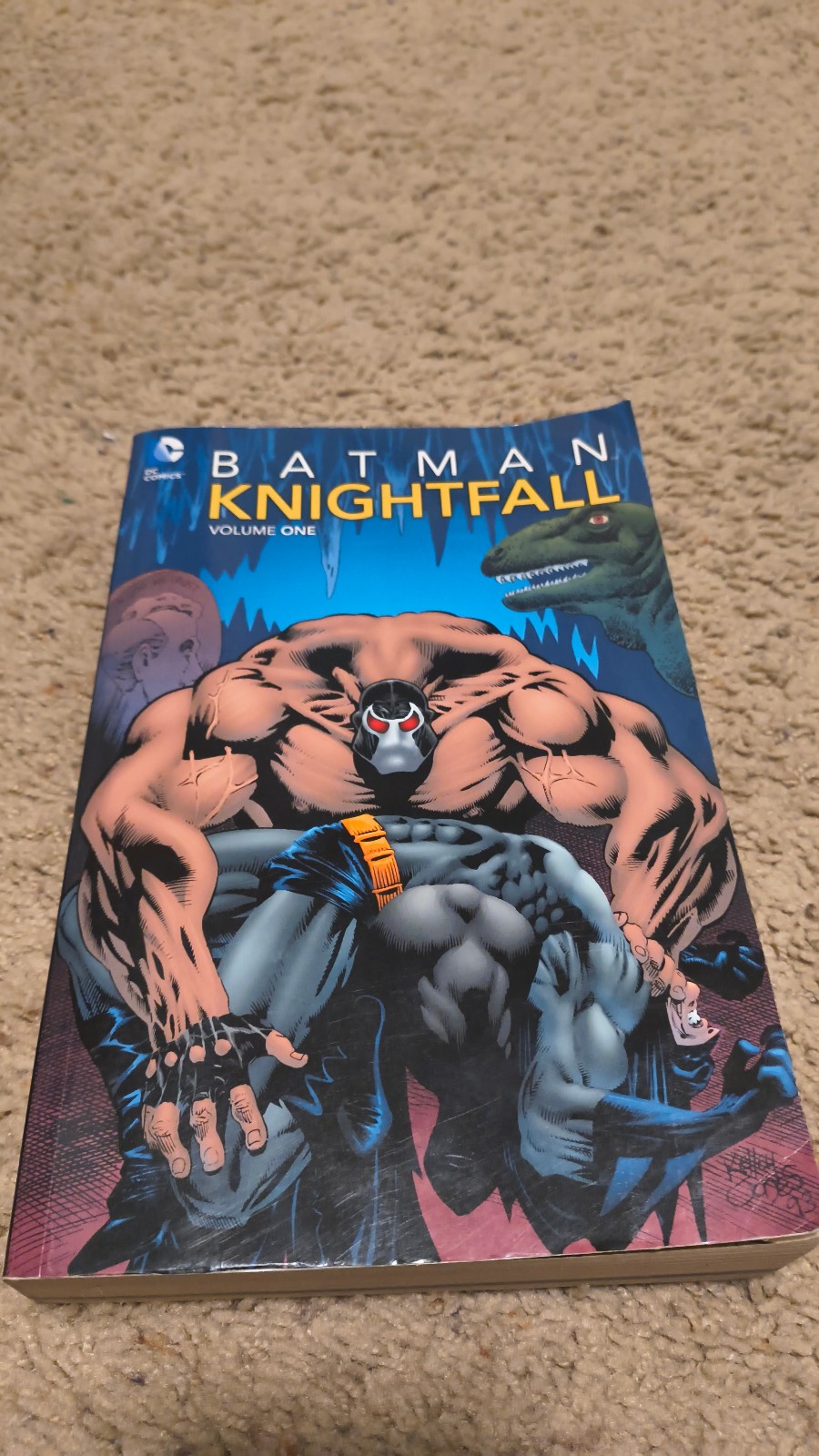 Batman: Knightfall Volume 1 (DC Comics June 2012)