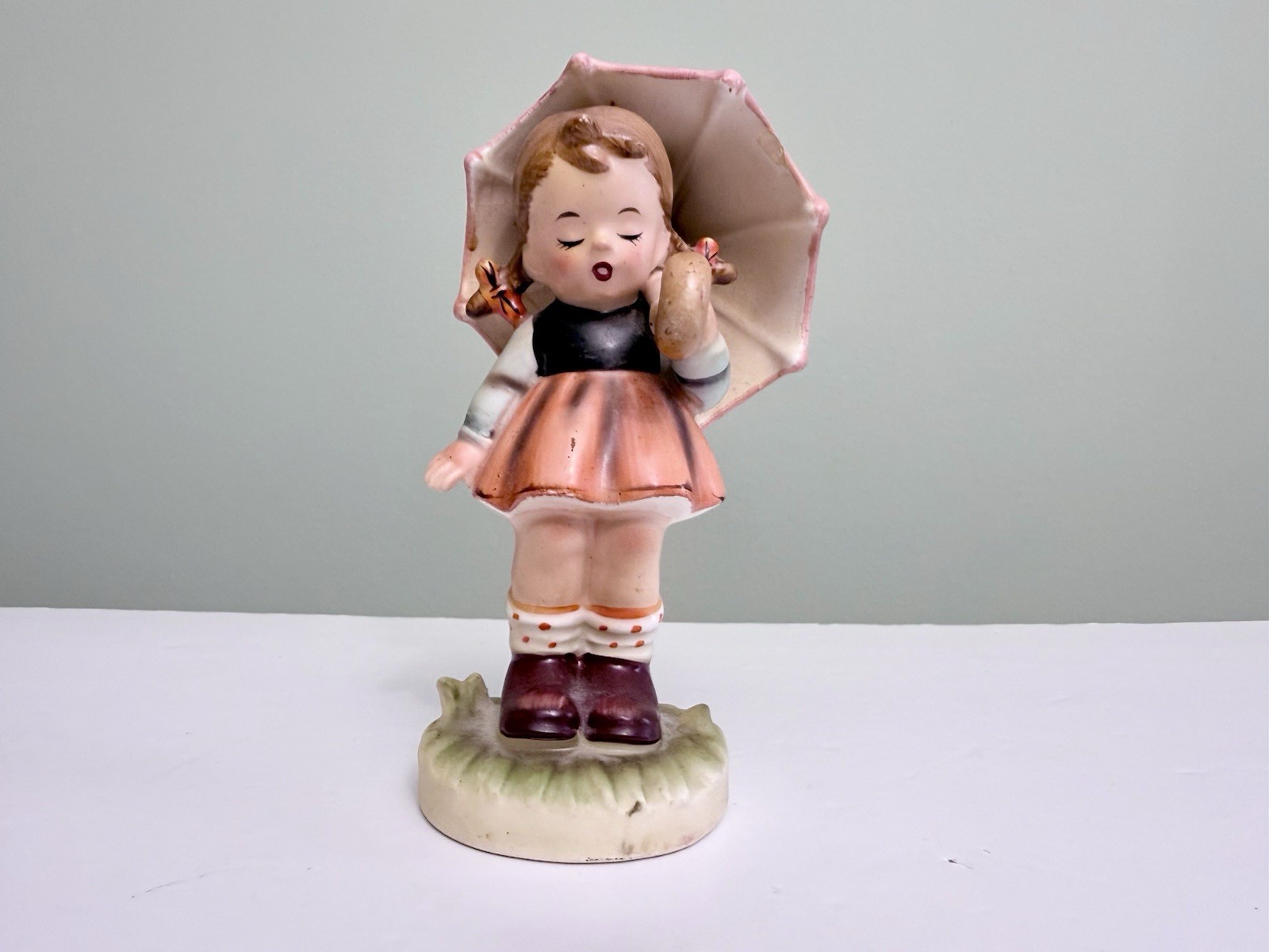 Vintage Inarco Just Kids E-1898 Girl With Umbrella 1964 Japan