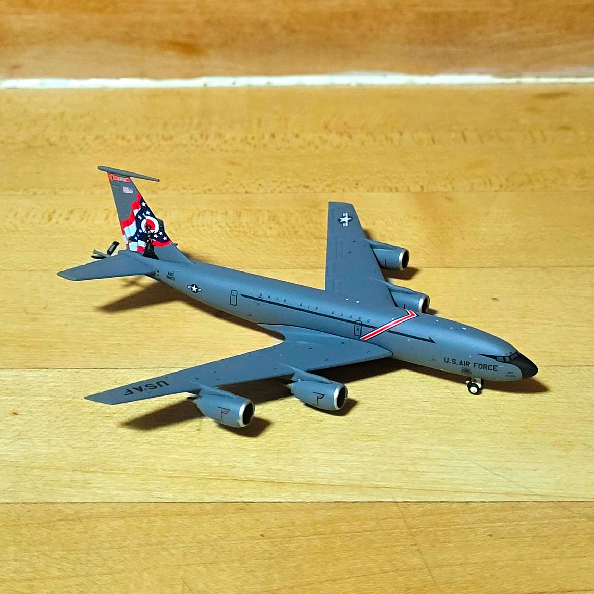 GeminiJets 1/400 U.S. Air Force Boeing KC-135 Ohio Diecast w/ Stand GJAF001 GeminiJets 1/400 U.S. Air Force Boeing KC-135 Ohio Diecast w/ Stand GJAF001